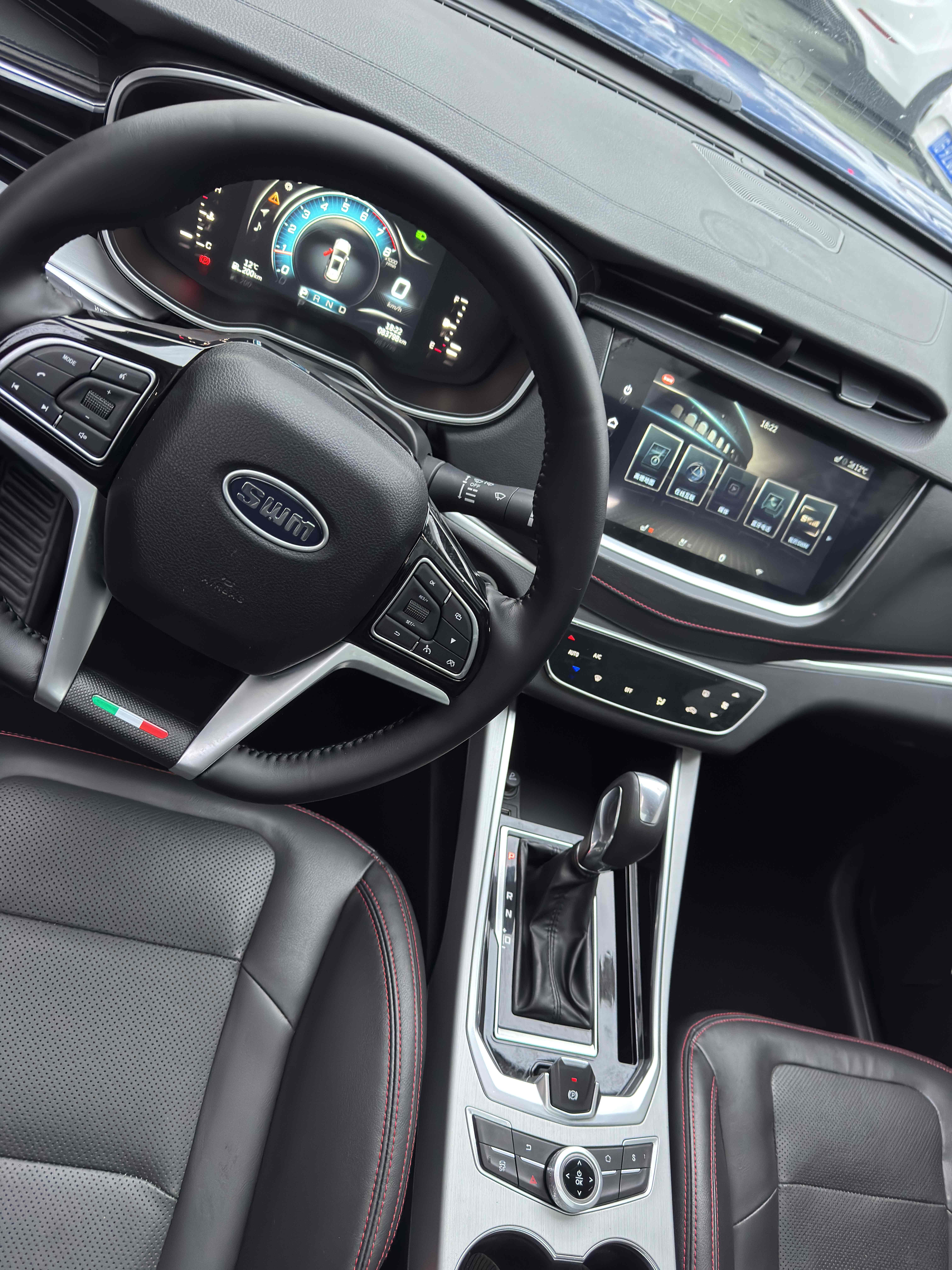 SWM斯威汽车 SWM斯威G01 2019 汽车图片 #23