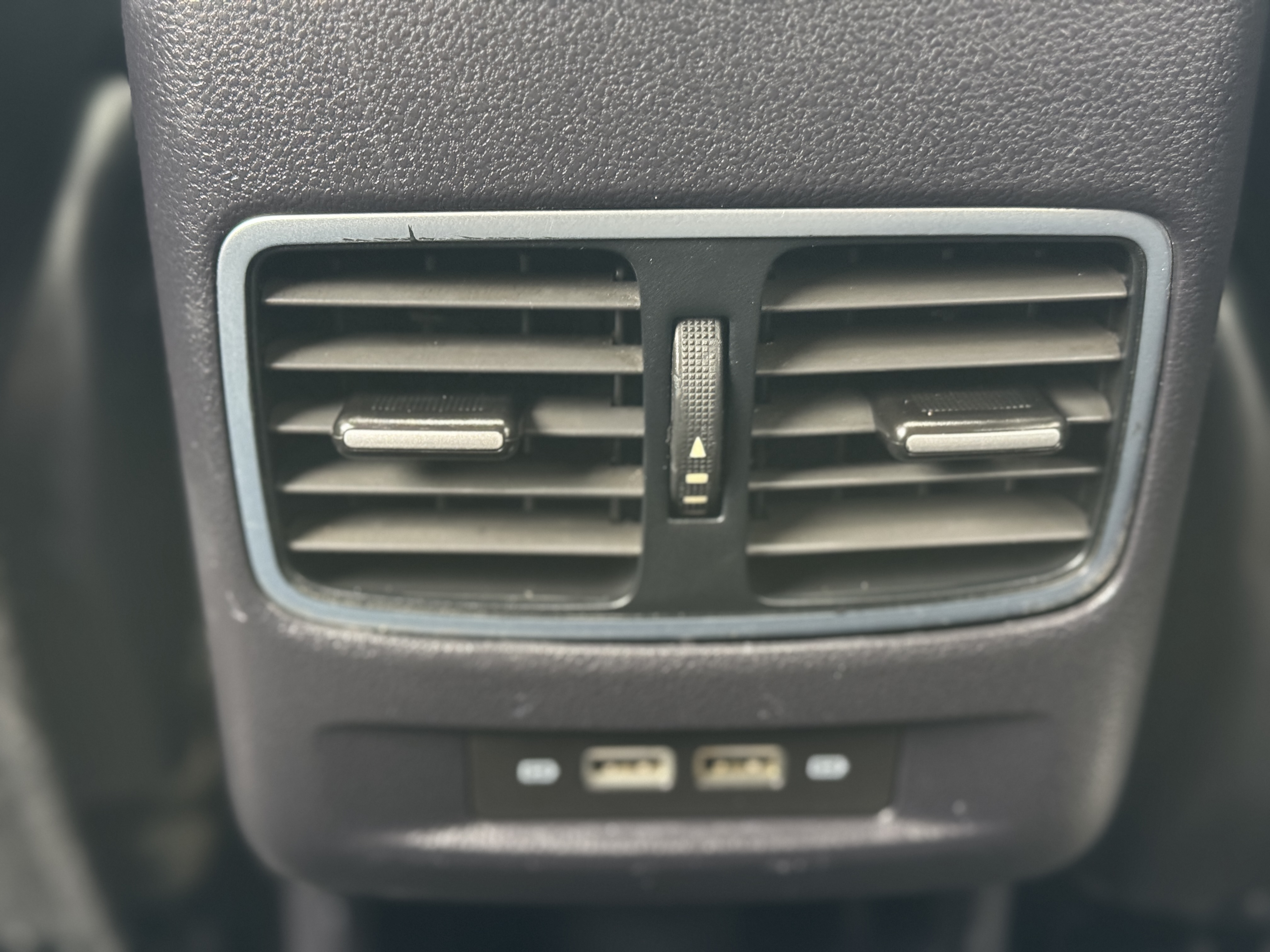 GAC ix4 2018 car image #23