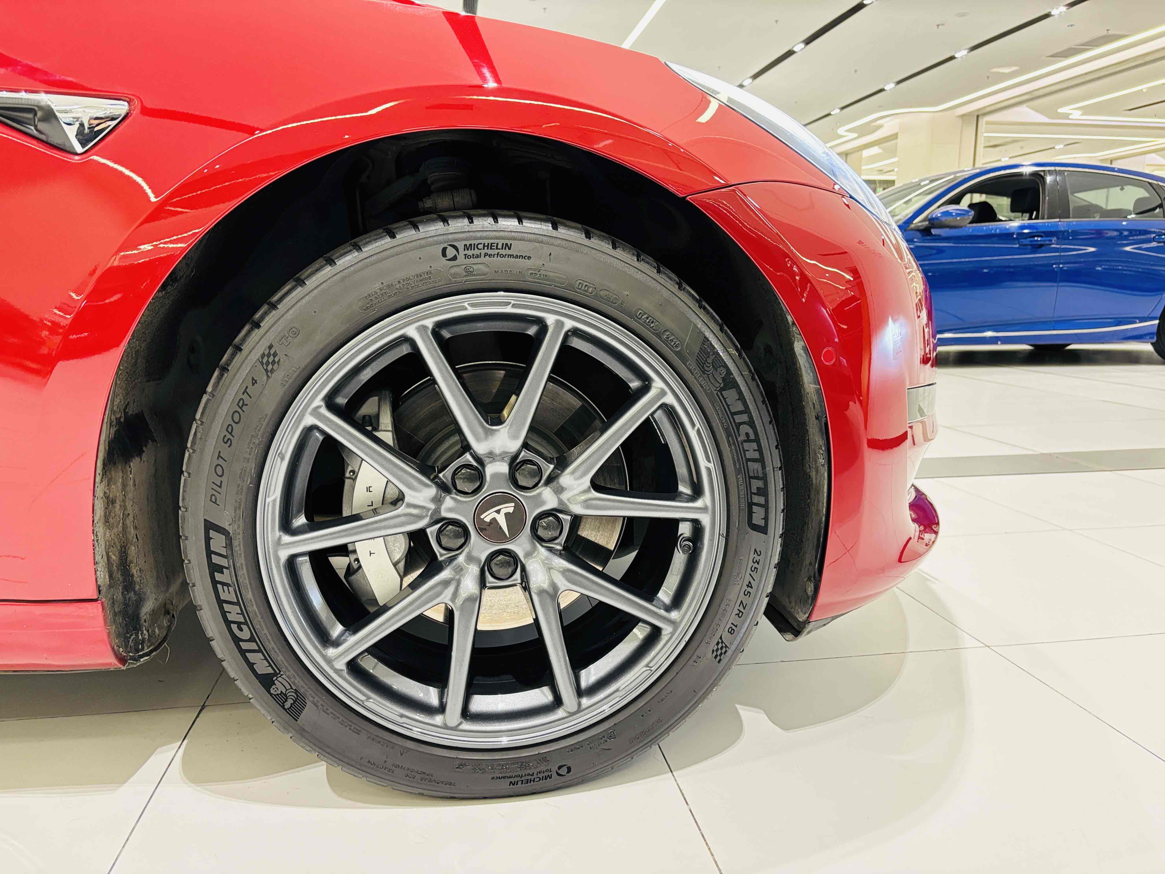 特斯拉 Model 3(进口) 2019 汽车图片 #23