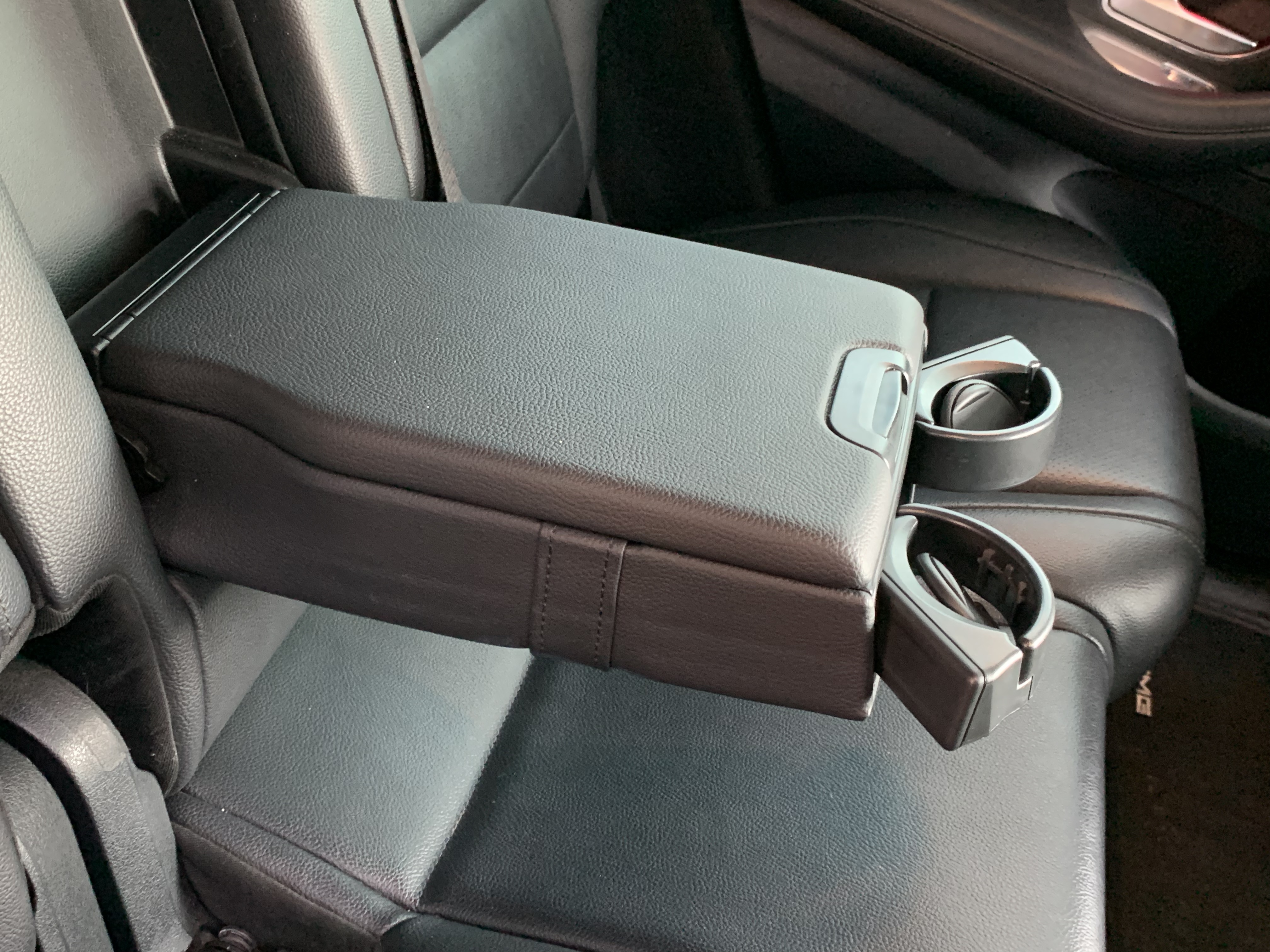 Mercedes-Benz GLE Class 2020 car image #23