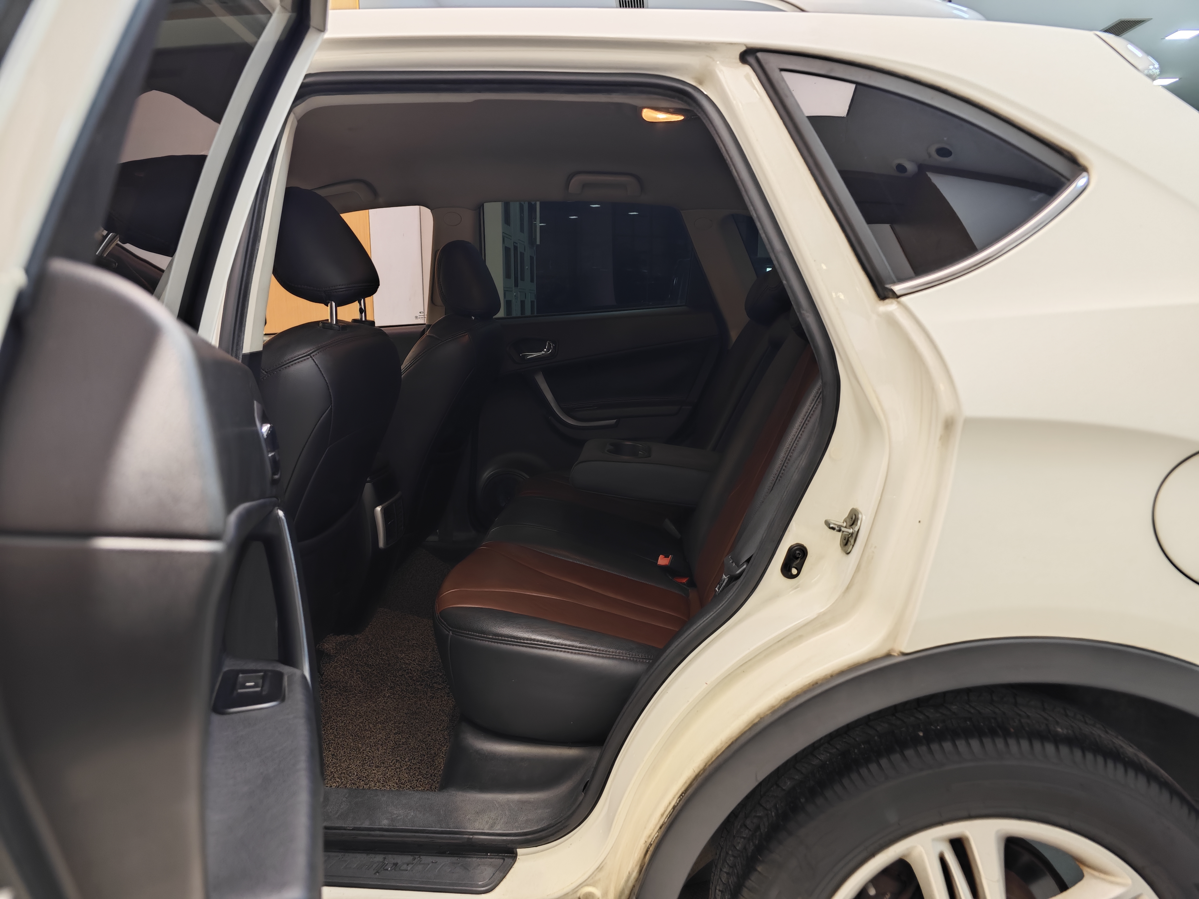 GAC Trumpchi GS5 2014 image de voiture #23