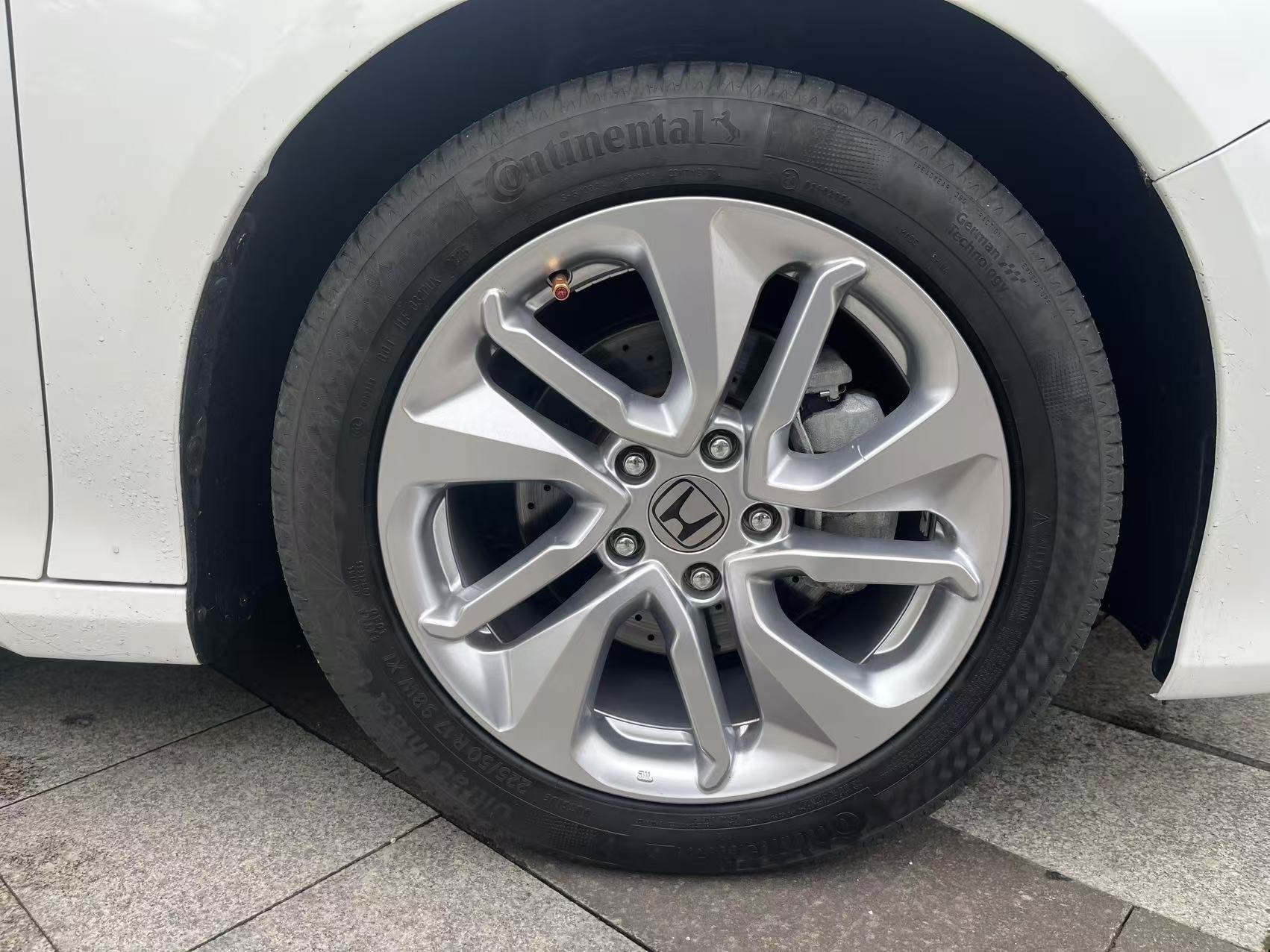 Honda Accord 2019 immagine di auto #23