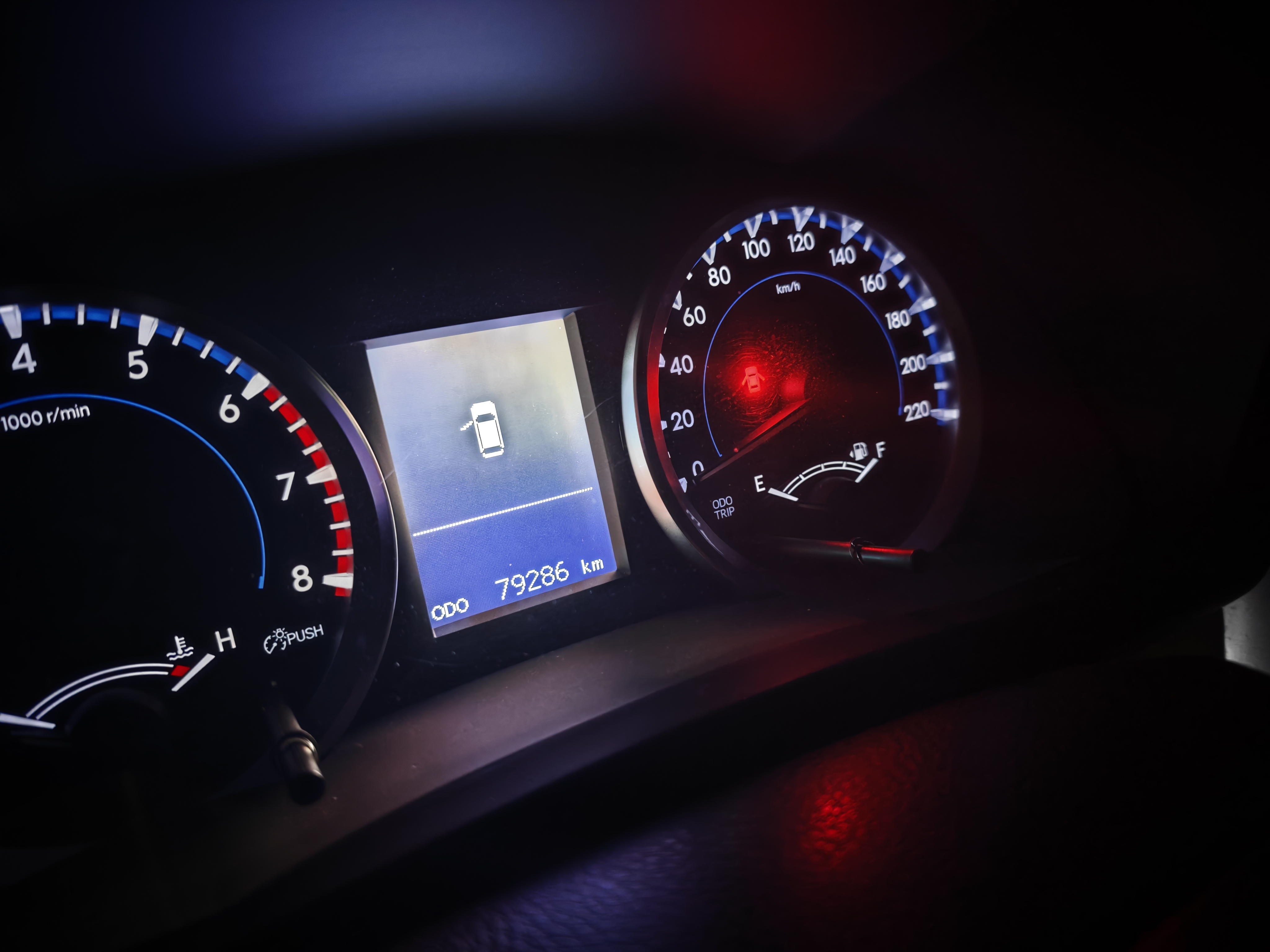 Toyota Highlander 2019 car image #23