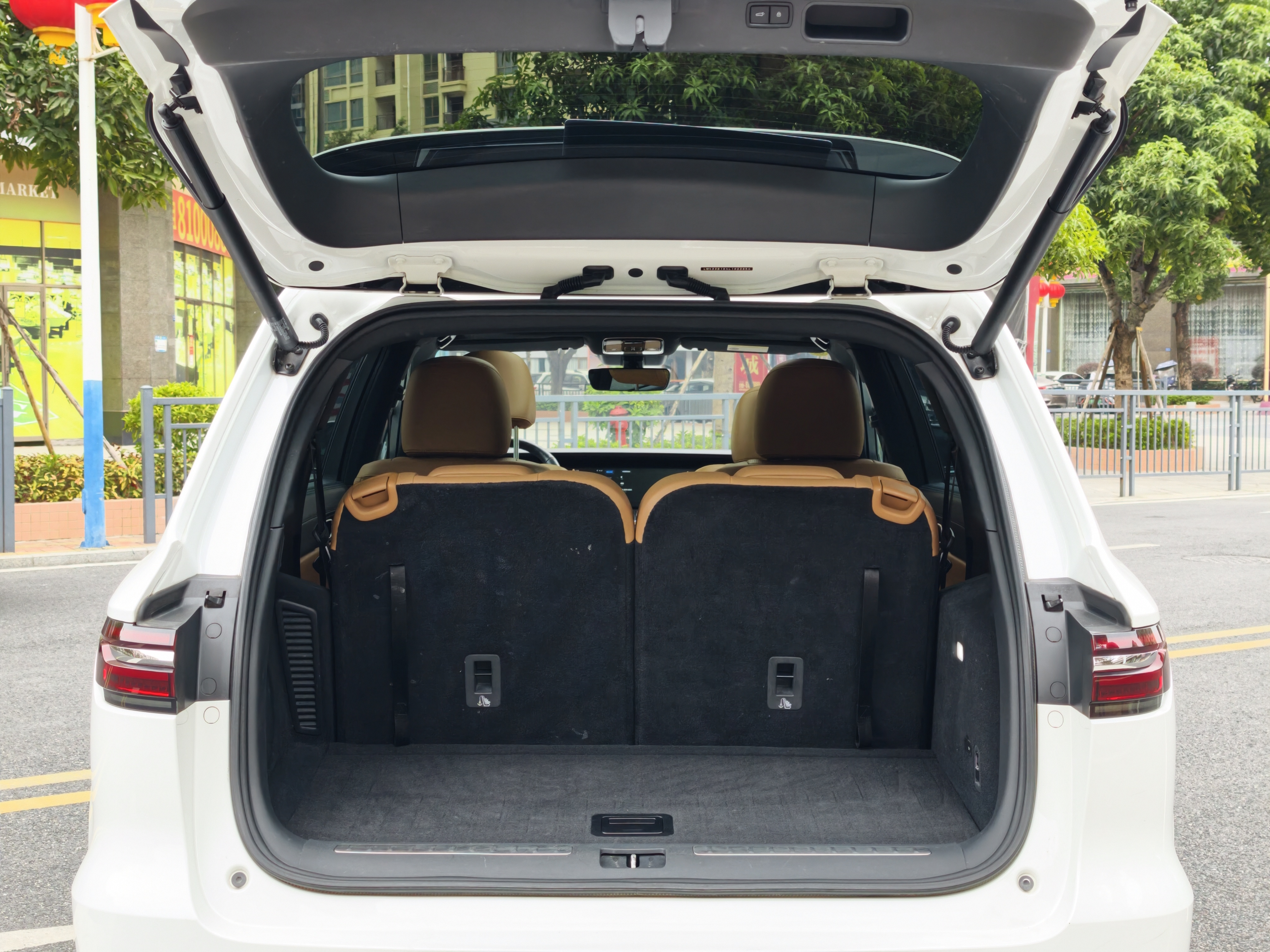 理想汽车 理想ONE 2020 汽车图片 #23