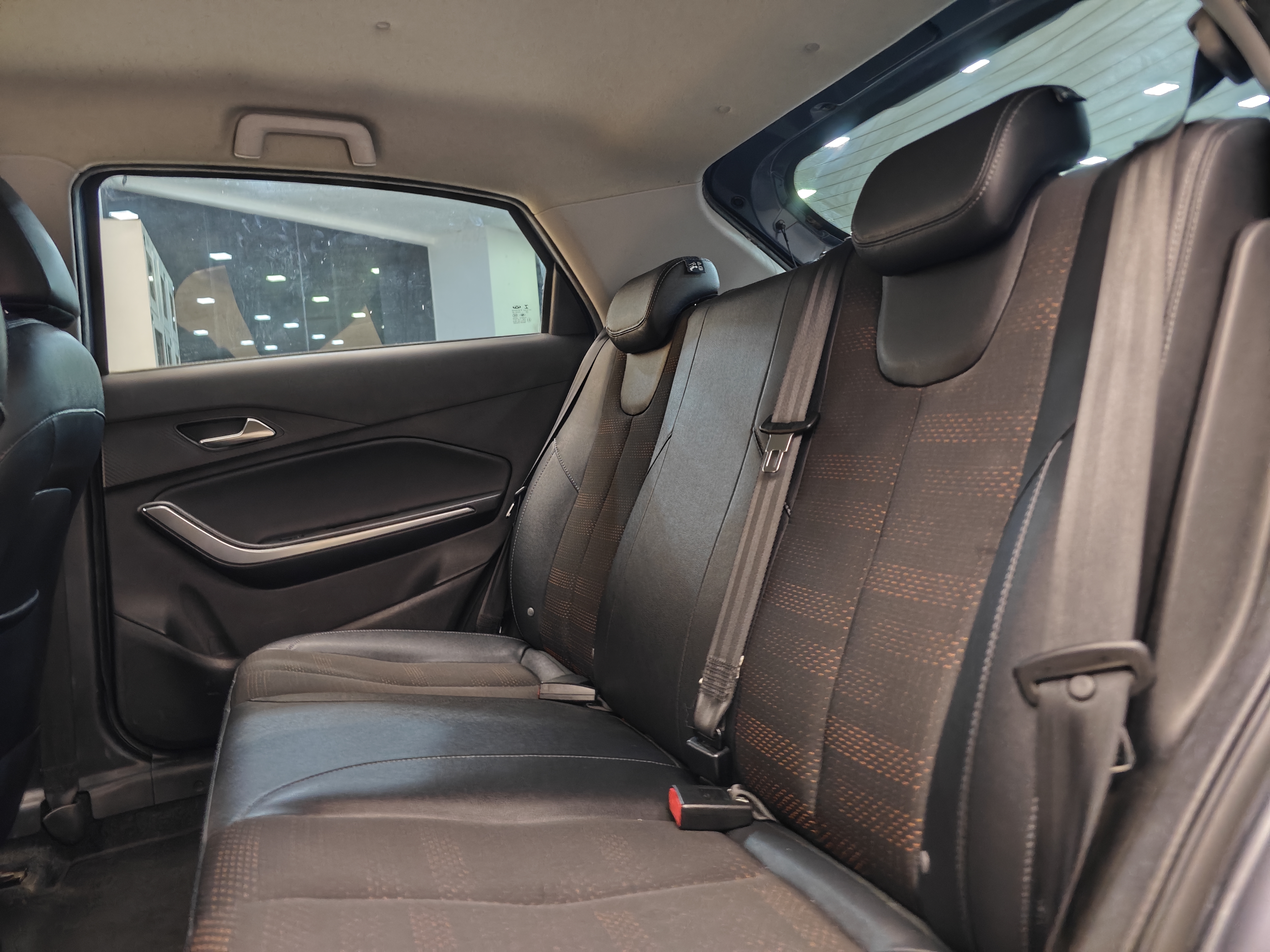 Chery Tiggo 3x 2020 car image #23