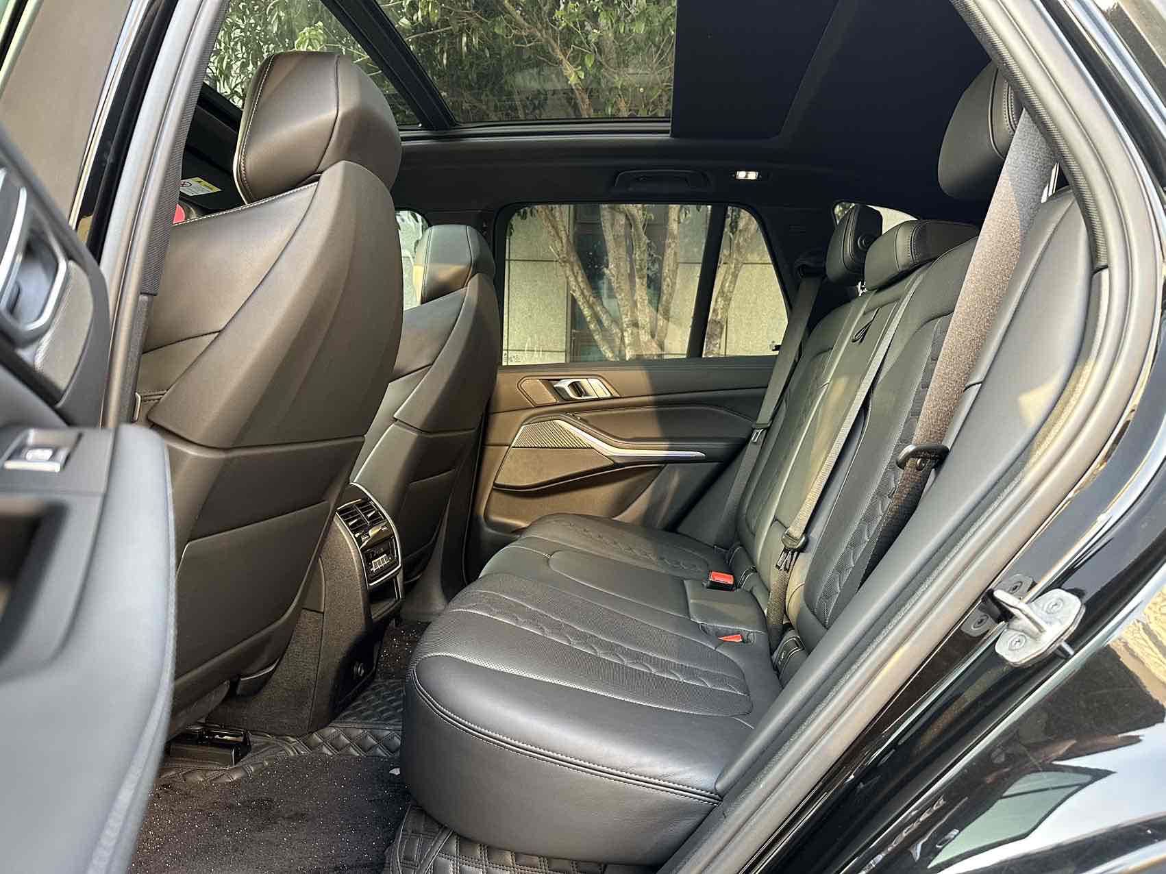 BMW X5 M 2021 #23 BMW X5 M 2021 car image #23