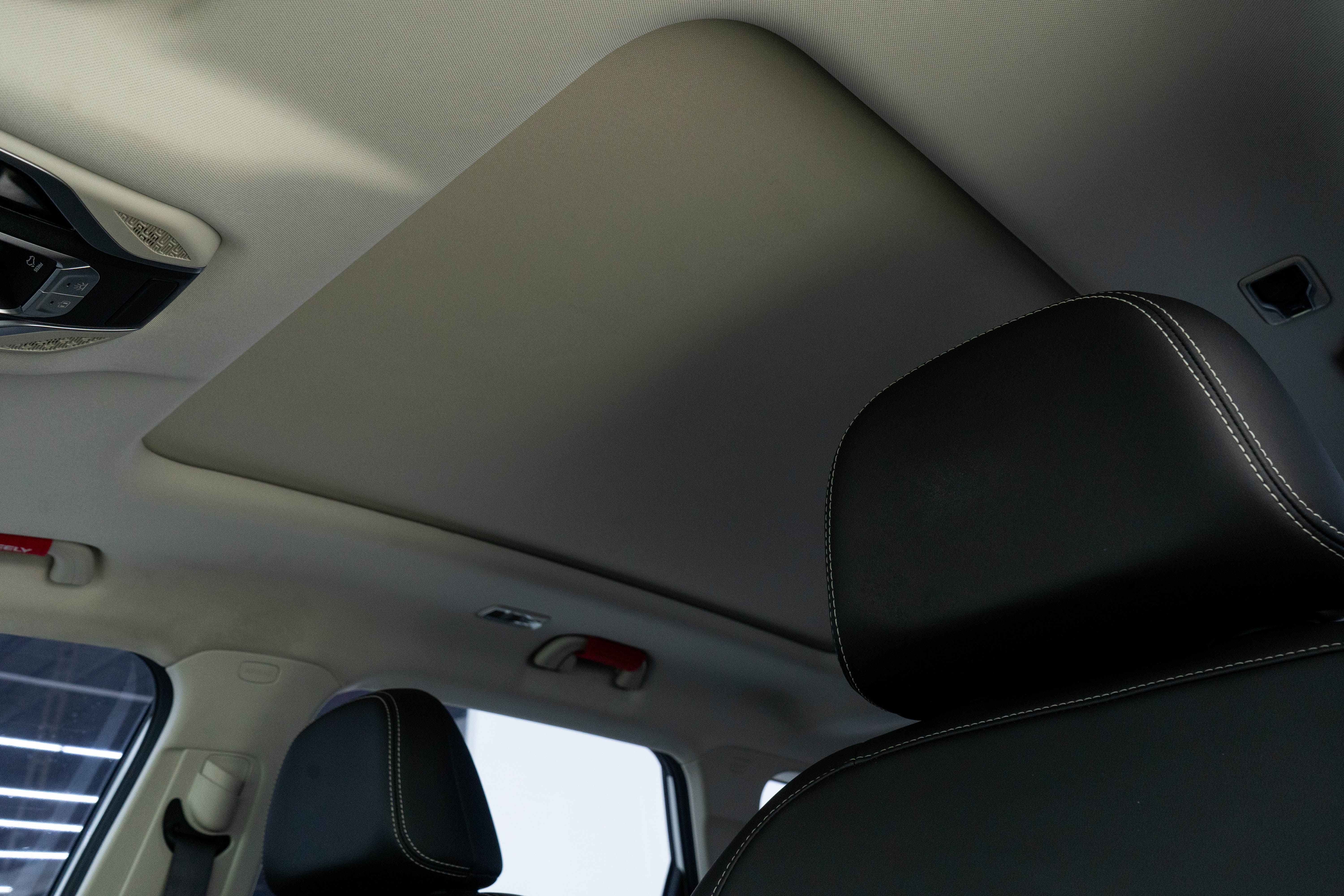 GEELY Okavango 2021 car image #23