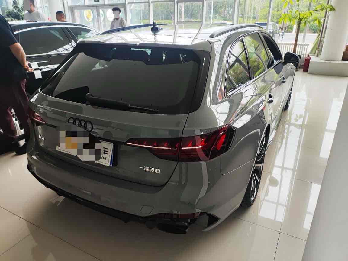 Audi RS 4 2021 #23 Audi RS 4 2021 car image #23