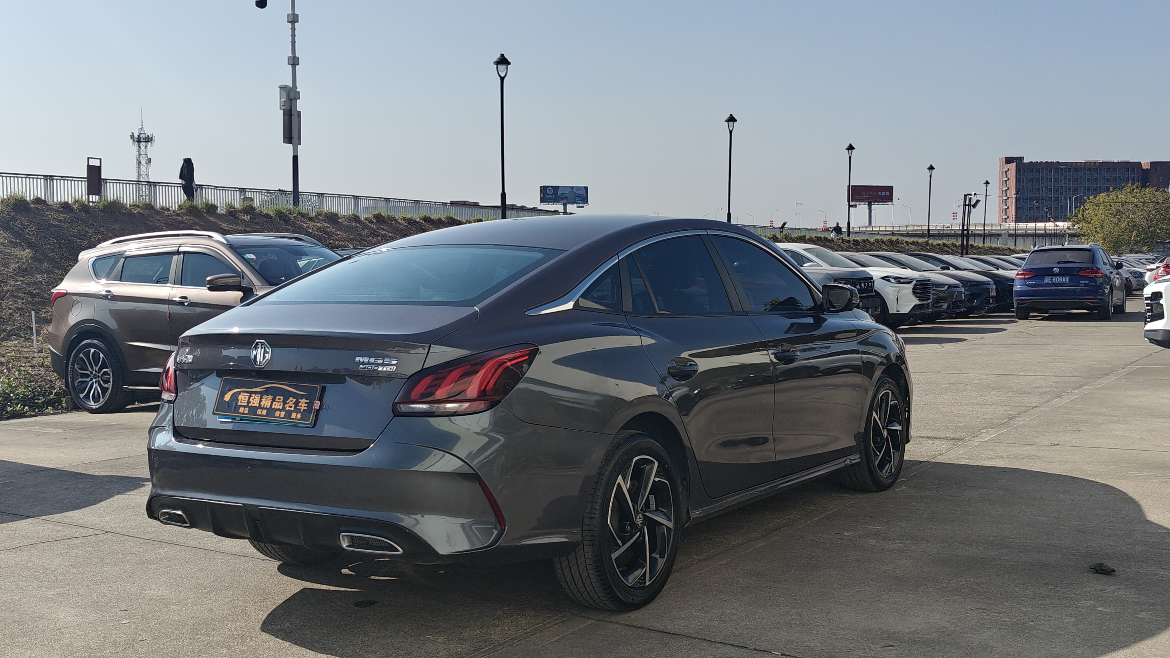 5 2021 car image #23