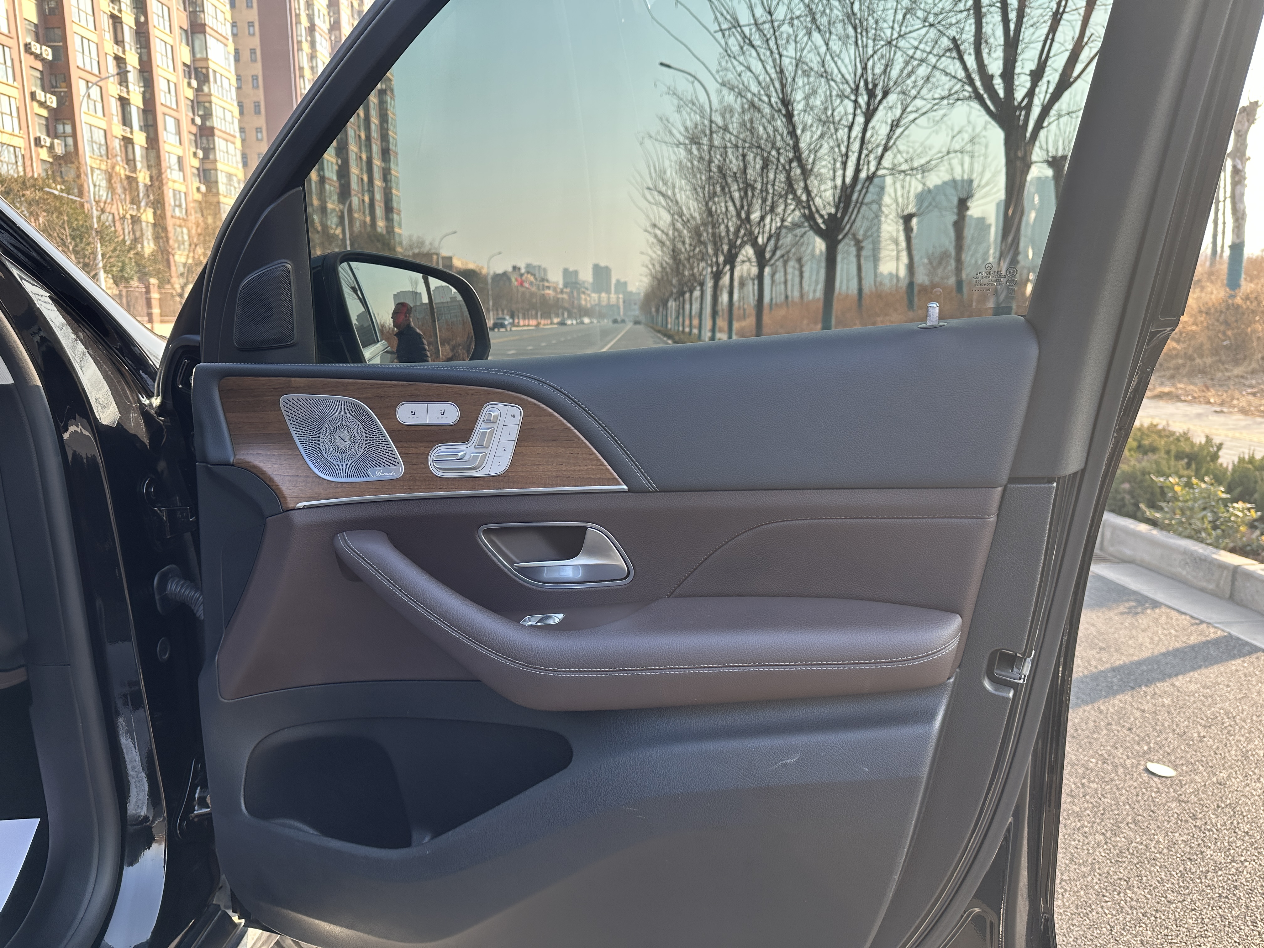 Mercedes-Benz GLS Class 2021 car image #23