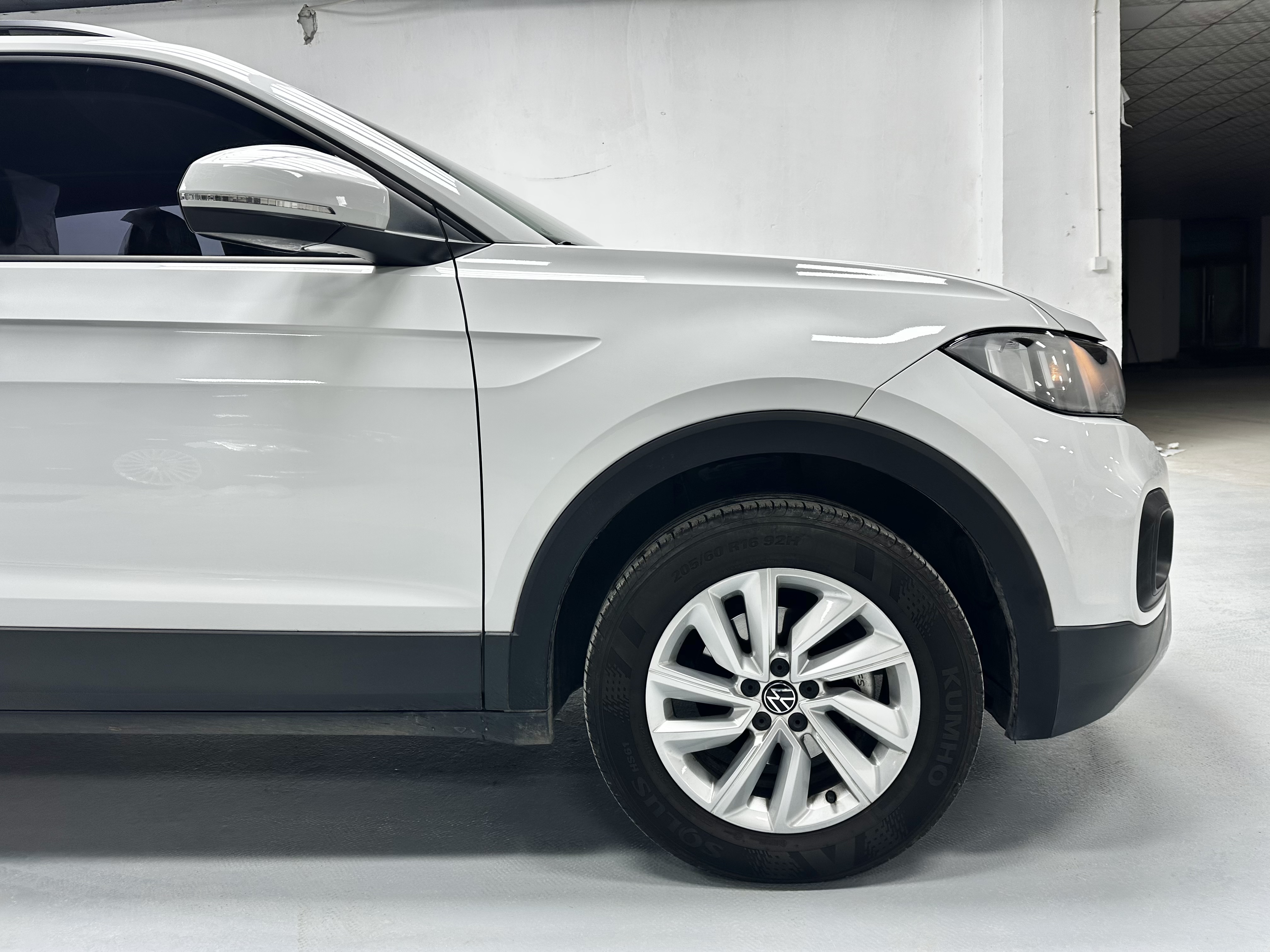 Volkswagen Tacqua 2023 car image #23