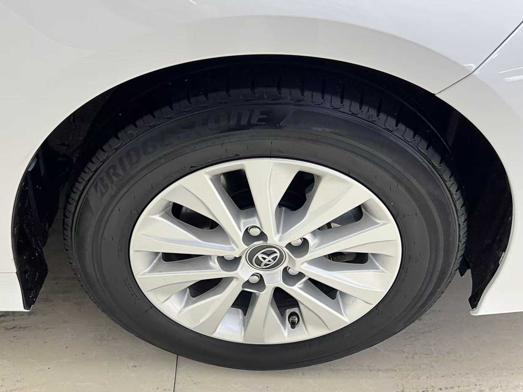 Toyota Corolla 2021 immagine di auto #23