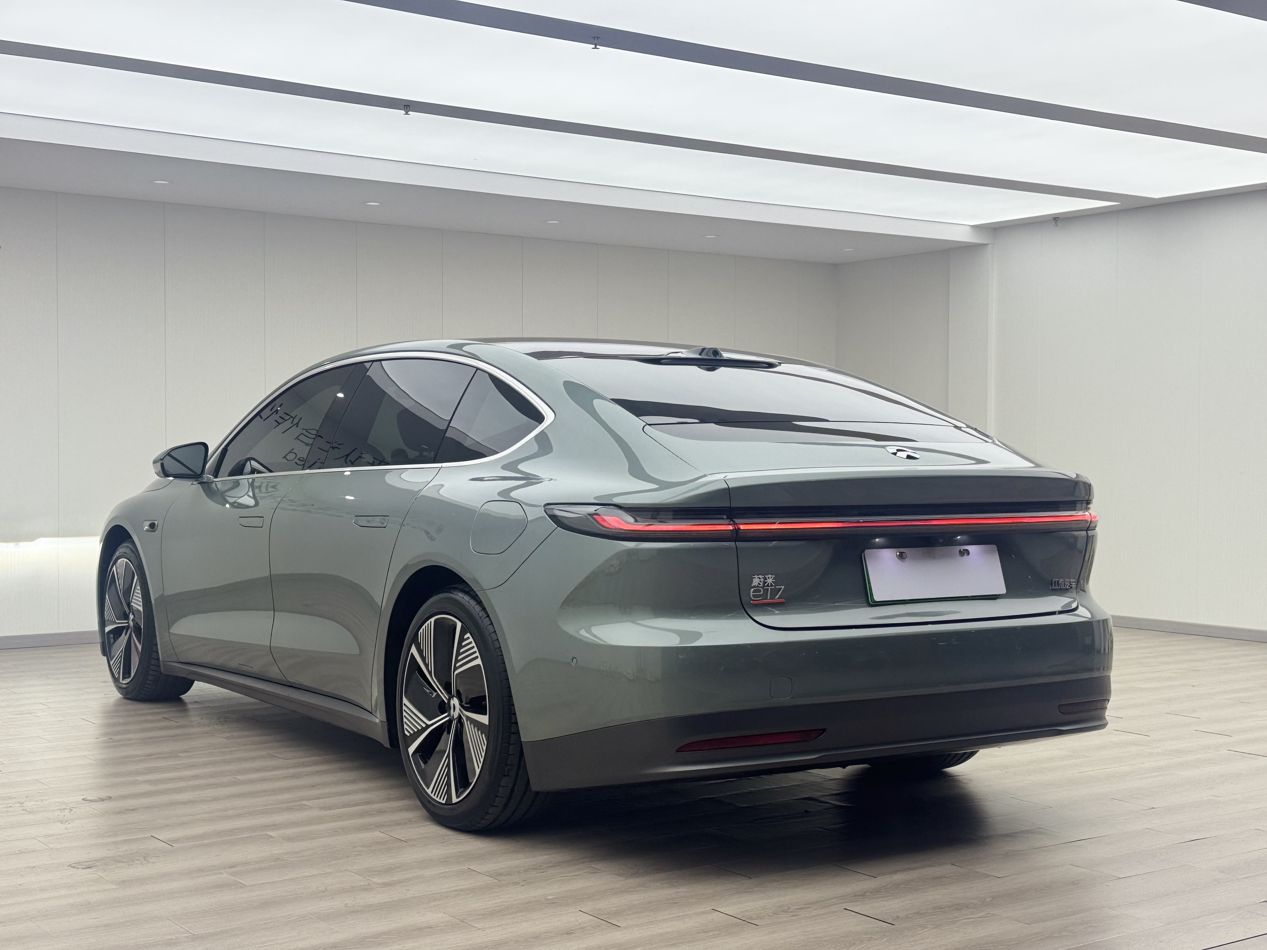蔚来 蔚来ET7 2022 汽车图片 #23