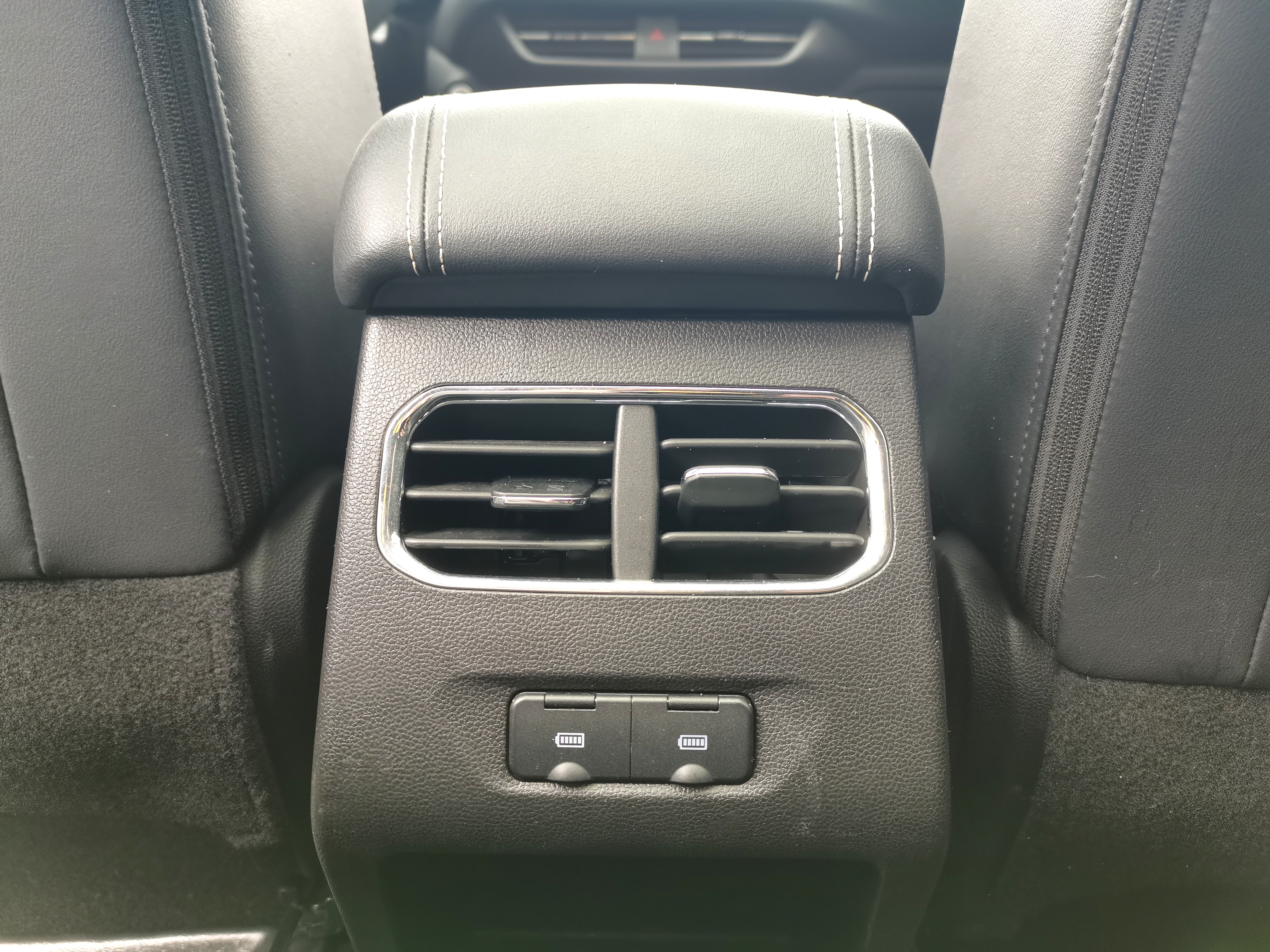 Haval Jolion 2021 car image #23