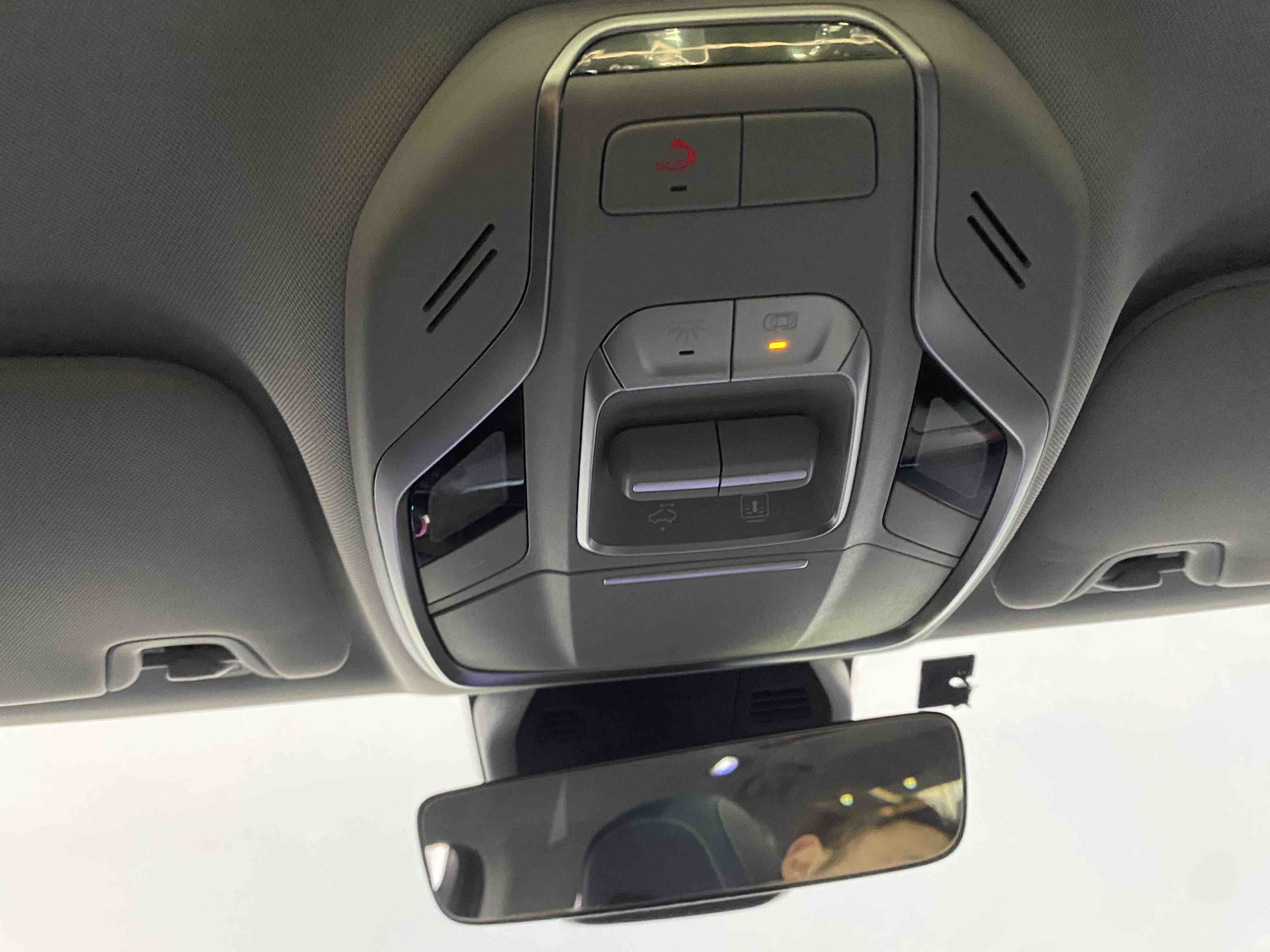 Preface 2022 #23 Preface 2022 immagine di auto #23