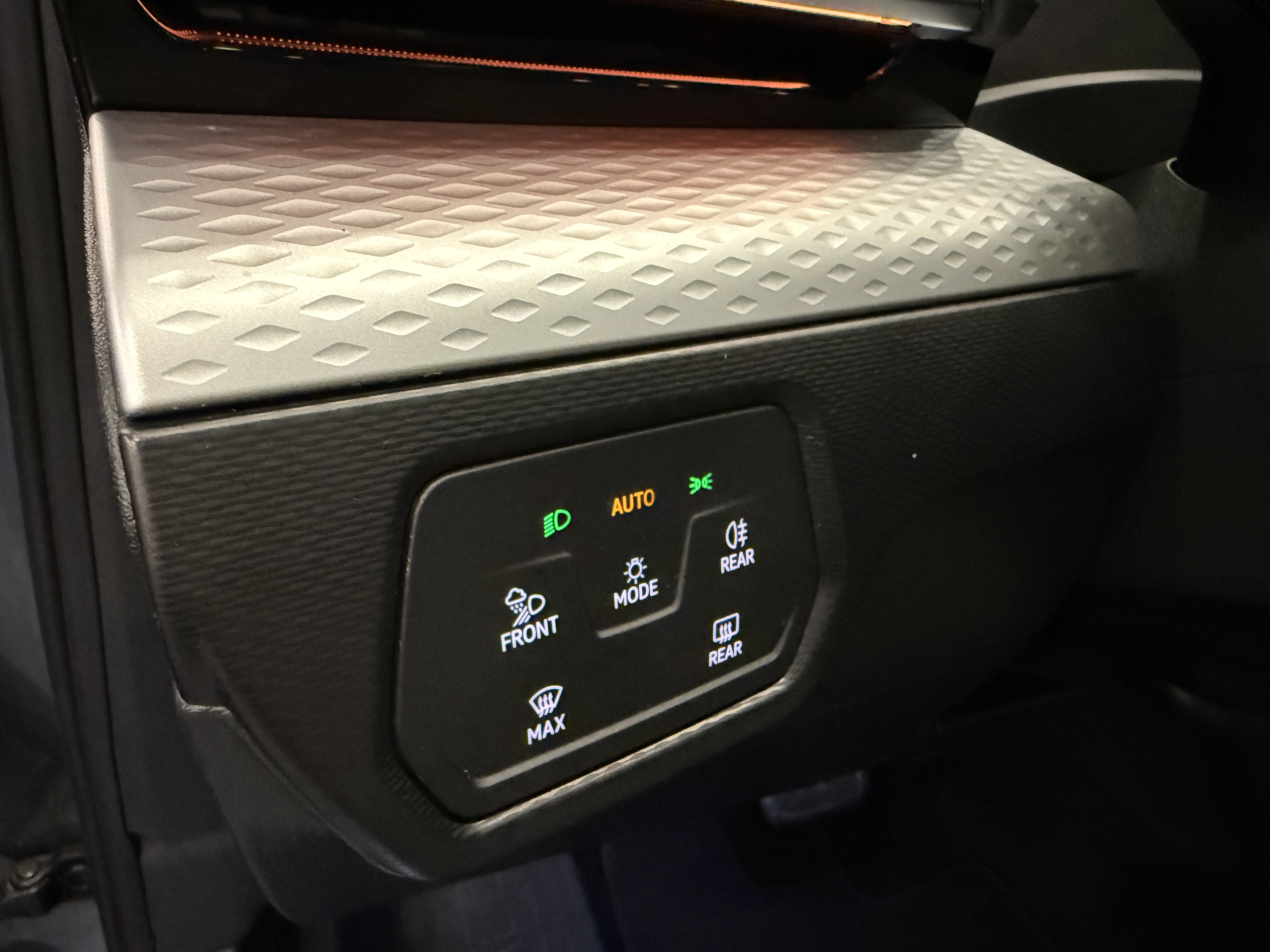 Volkswagen ID.6 X 2021 #23 Volkswagen ID.6 X 2021 car image #23