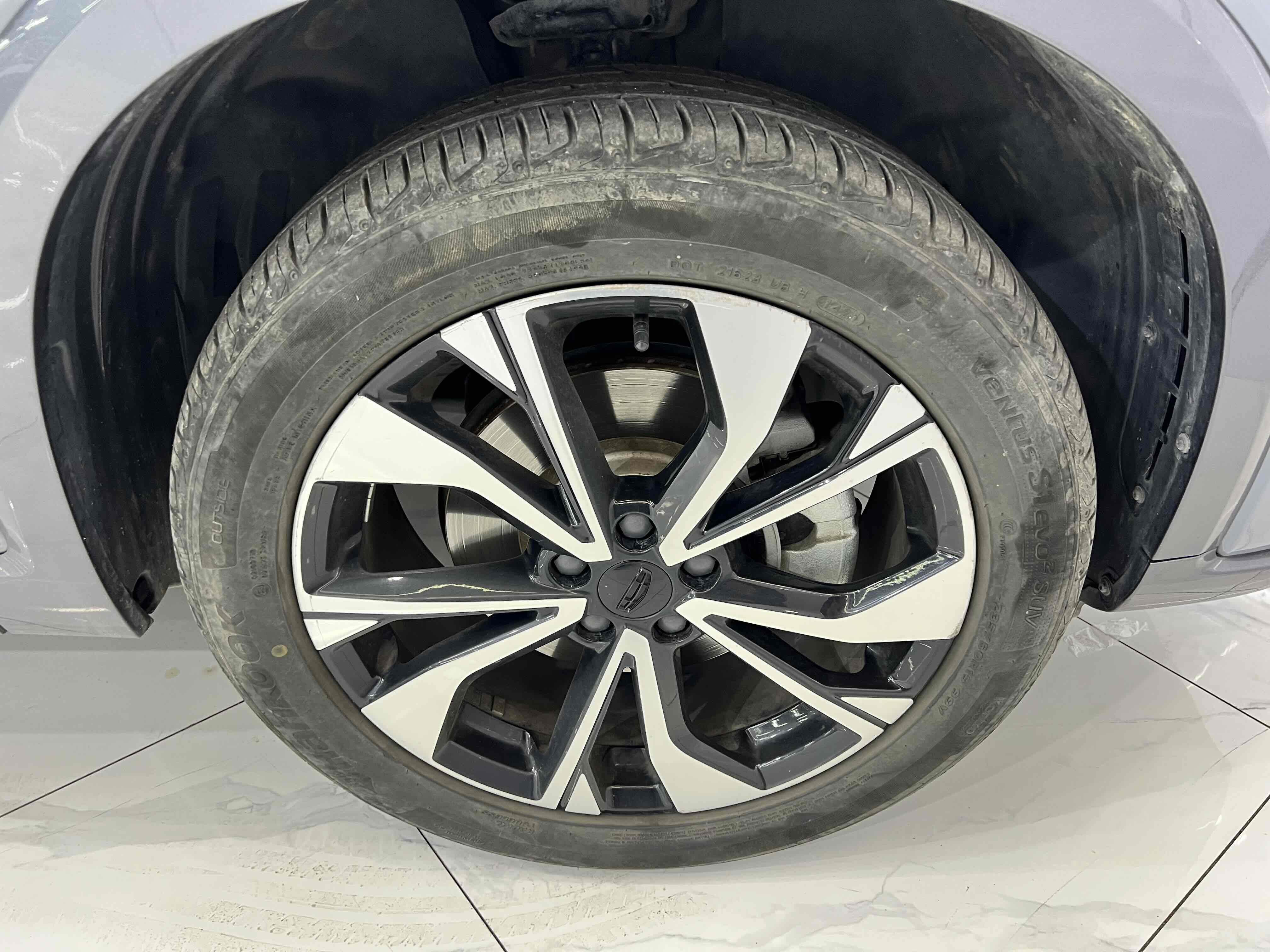 GEELY Tugella S 2021 car image #23