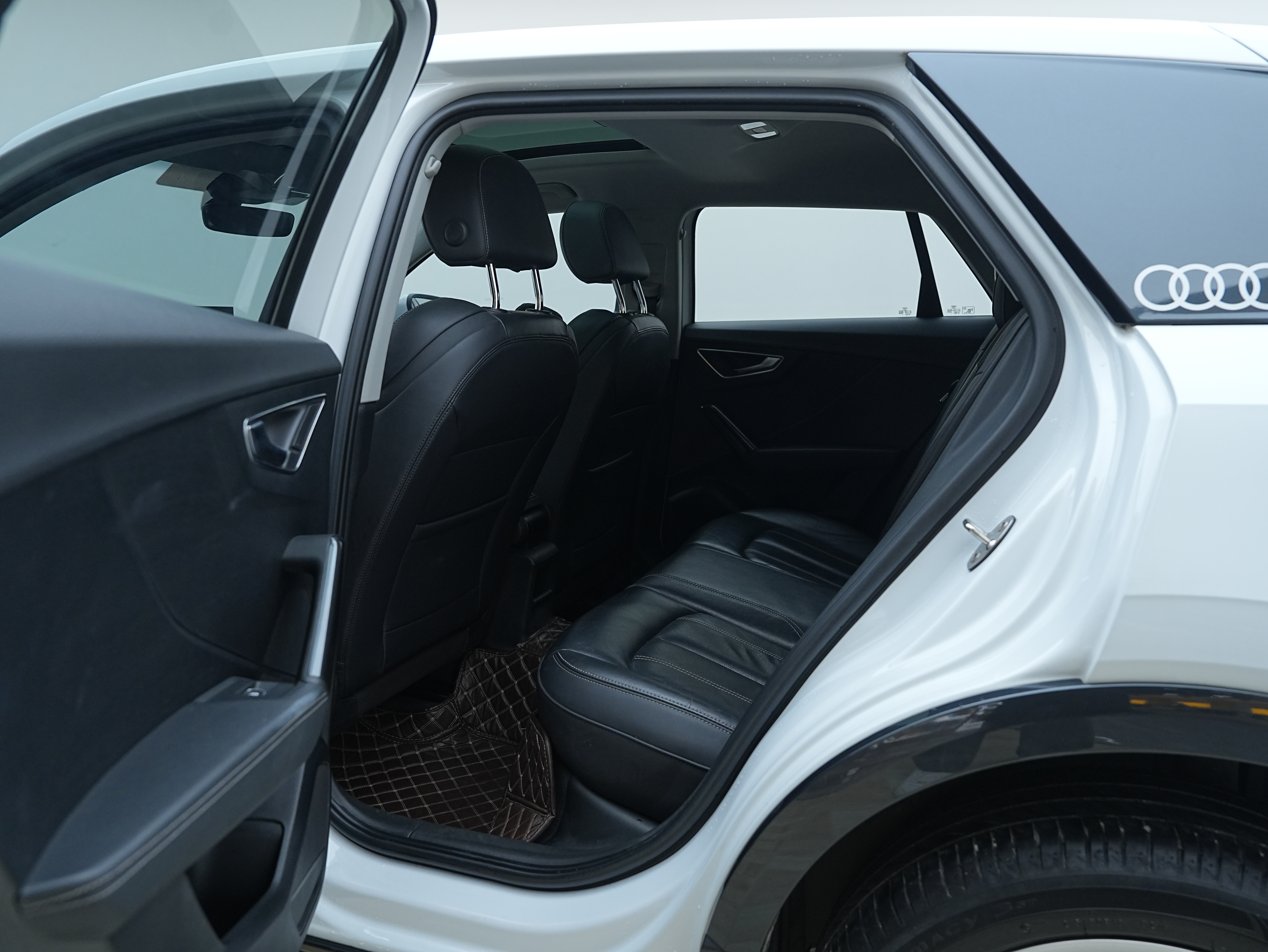 Audi Q2L 2023 imagem de carro #23