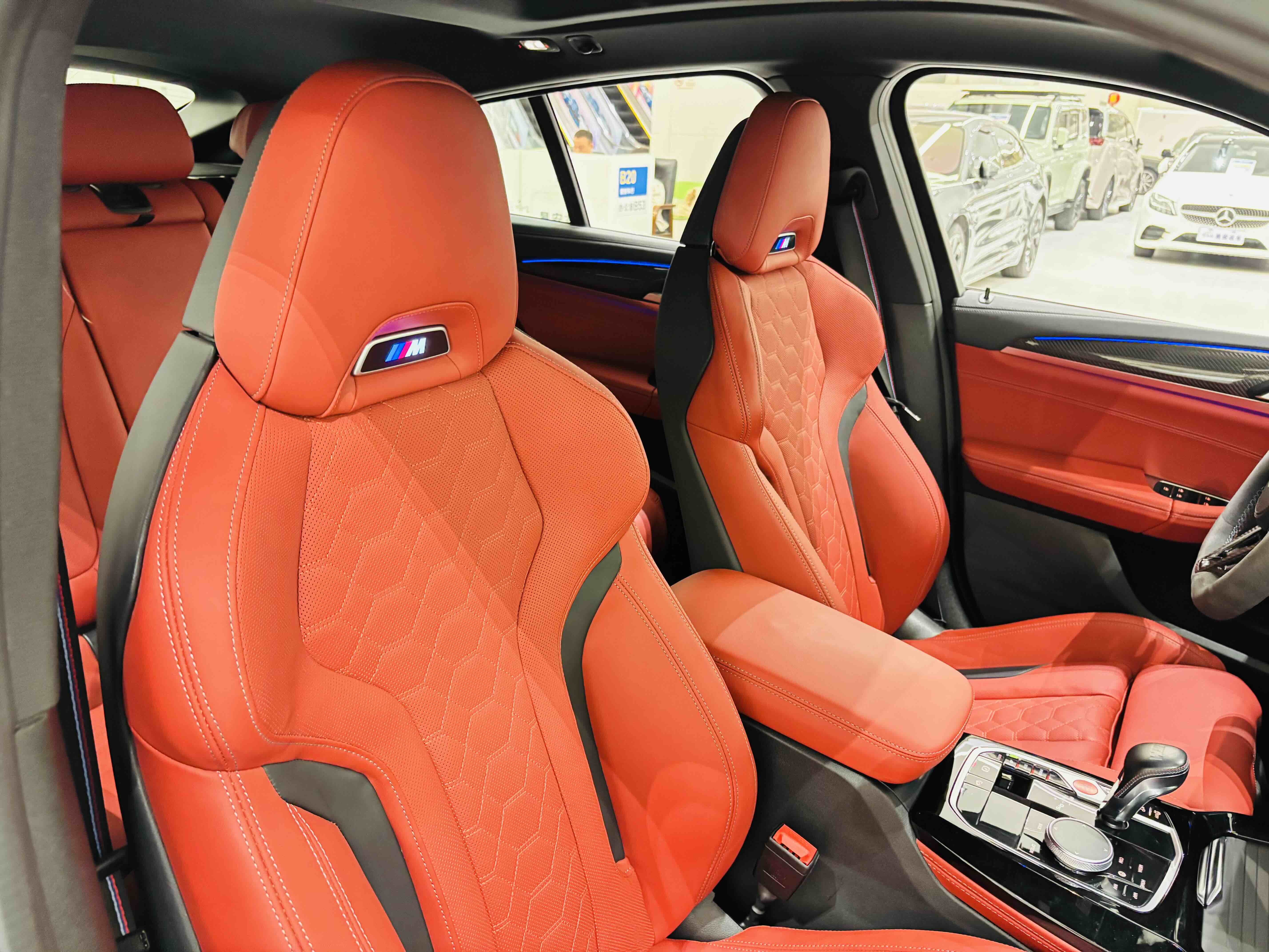 BMW X4 M 2022 car image #23