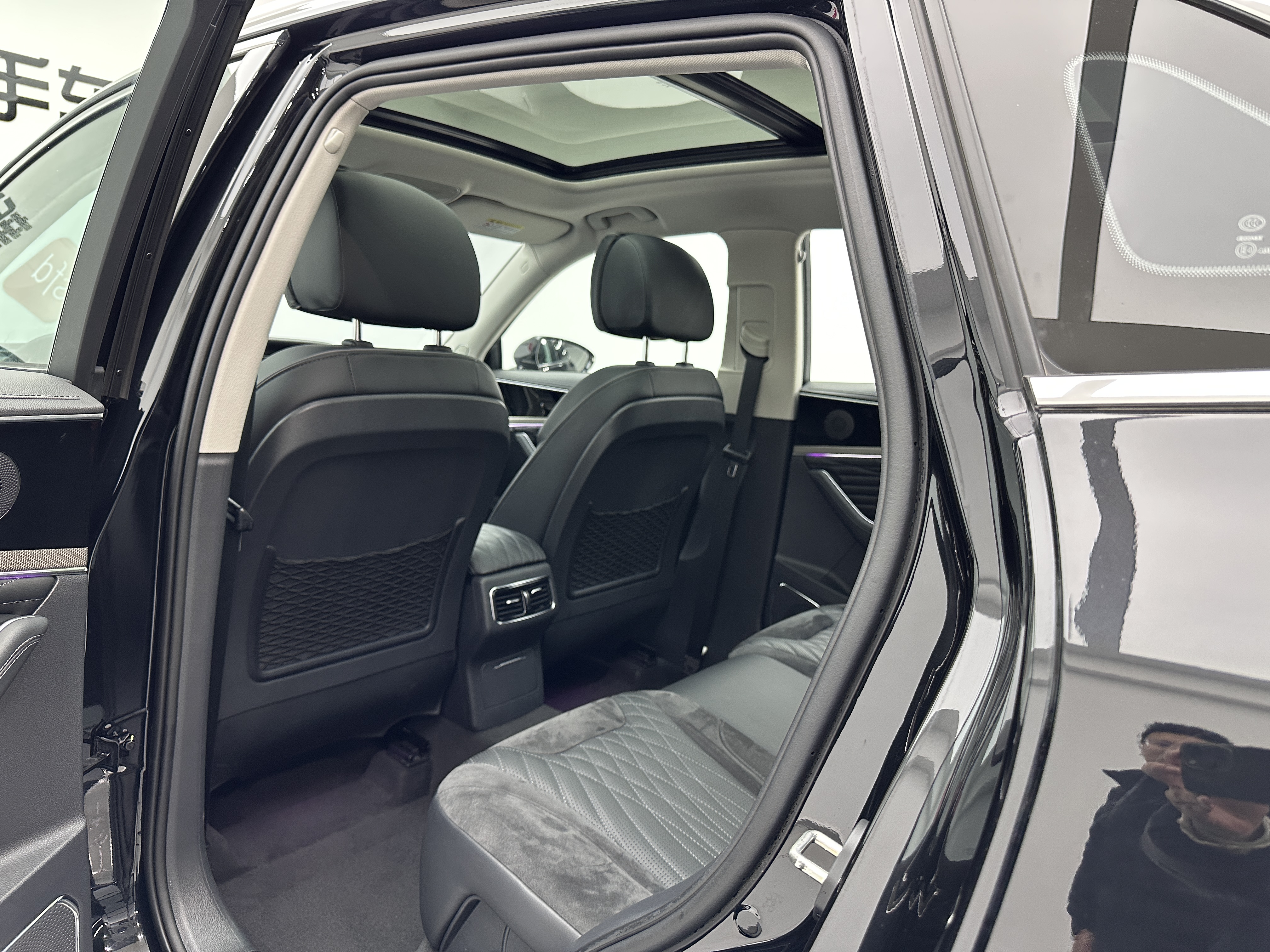 HongQi HS5 2023 car image #23