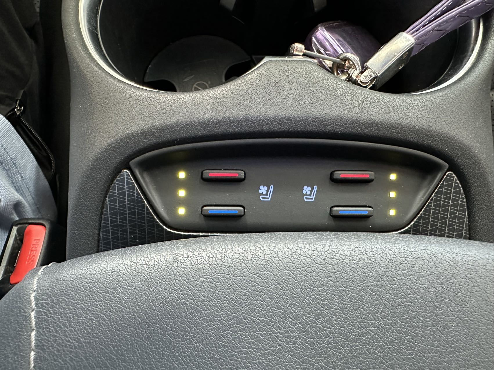 Toyota Venza 2023 immagine di auto #23