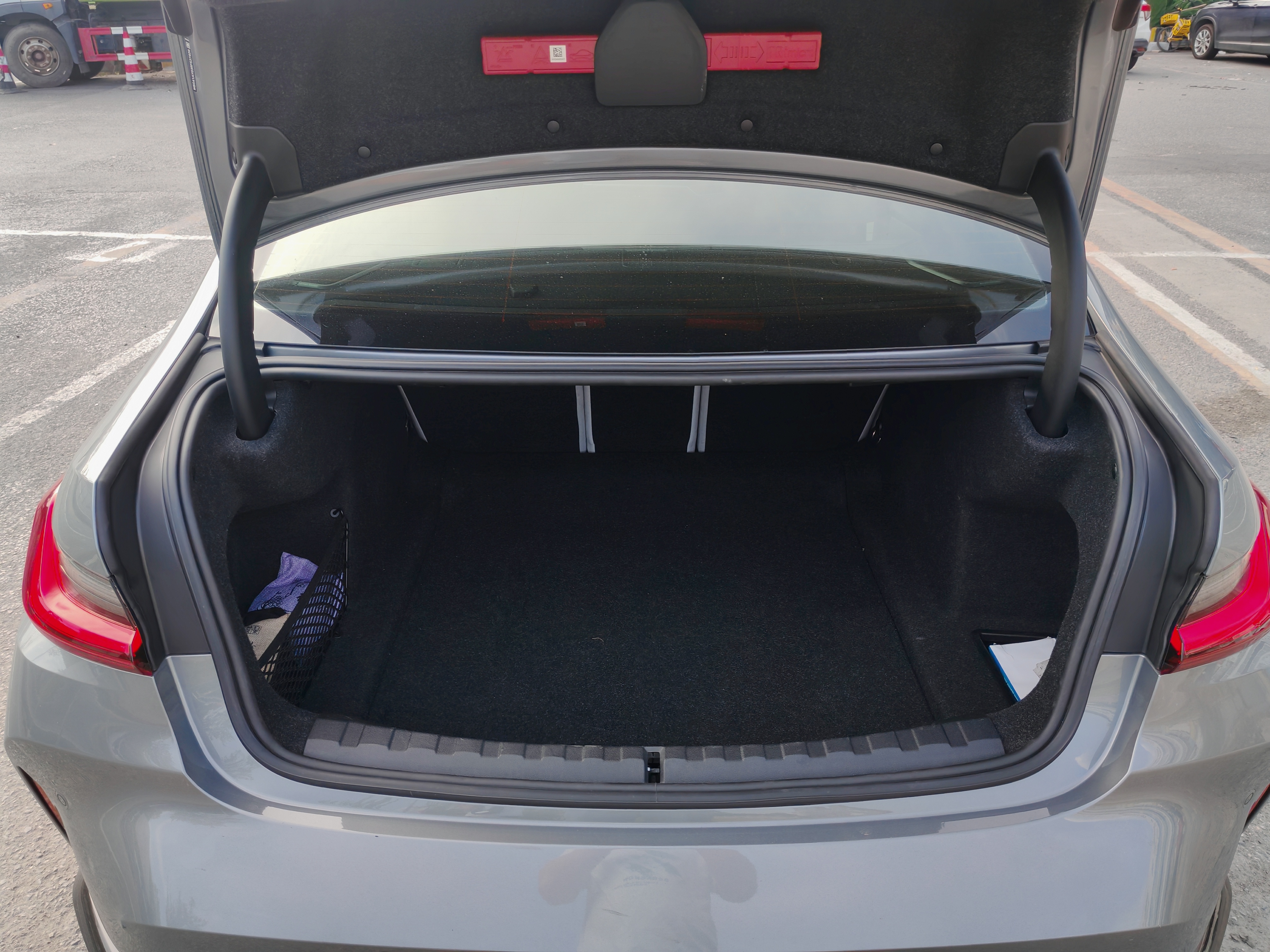 BMW M3 2024 immagine di auto #23