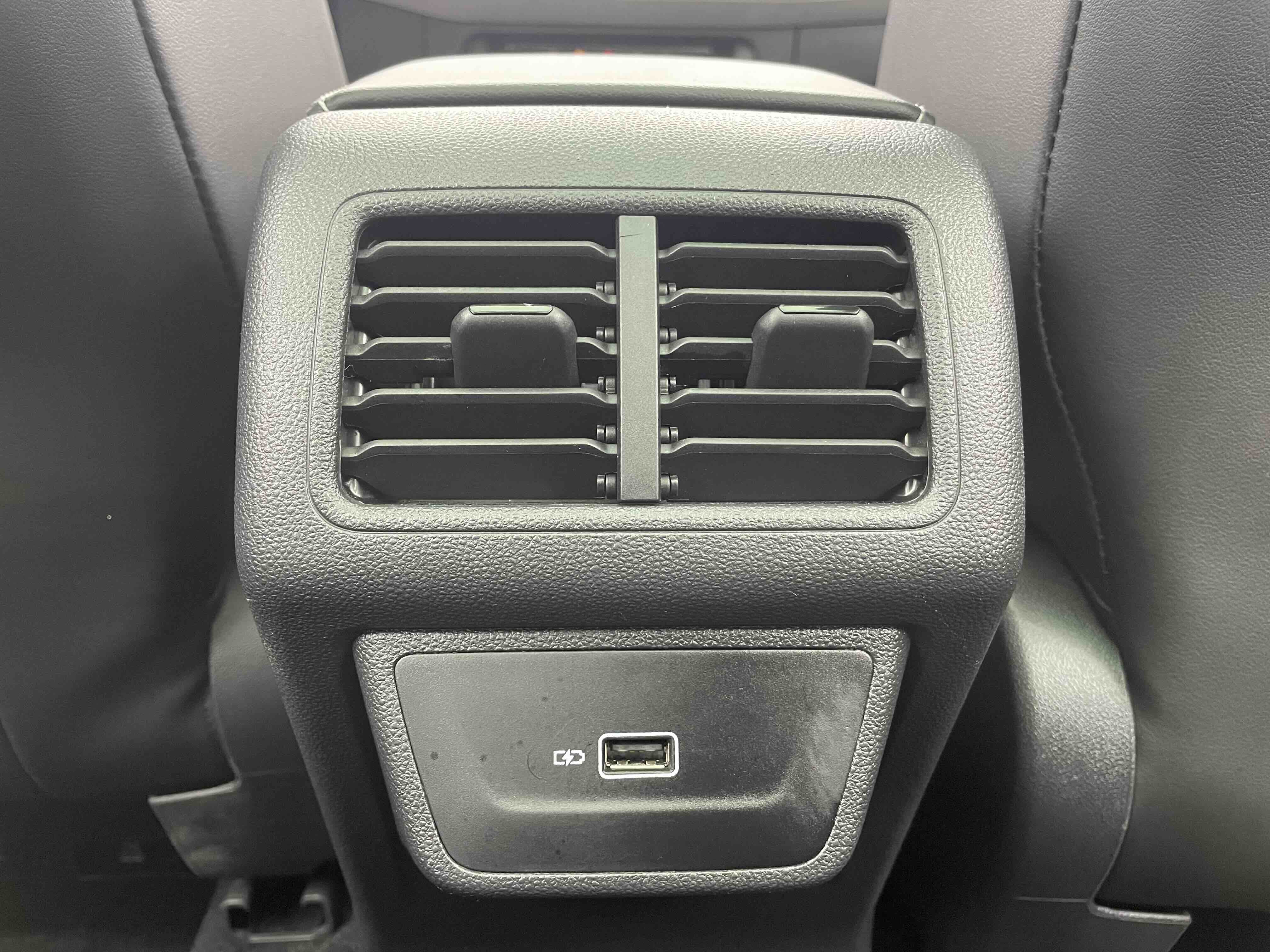 Jetta VS7 2022 car image #23