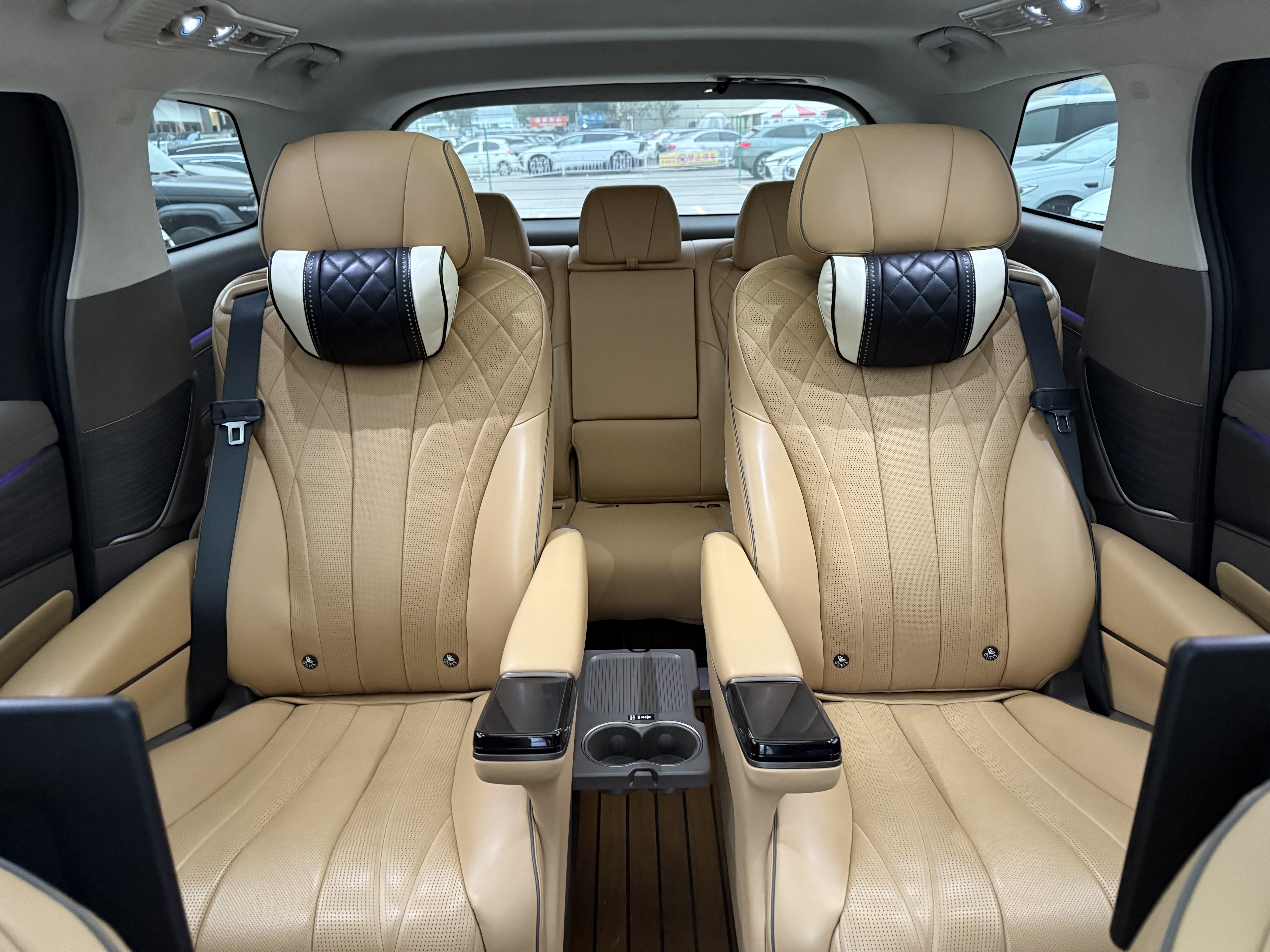 腾势 腾势D9 2023 汽车图片 #23