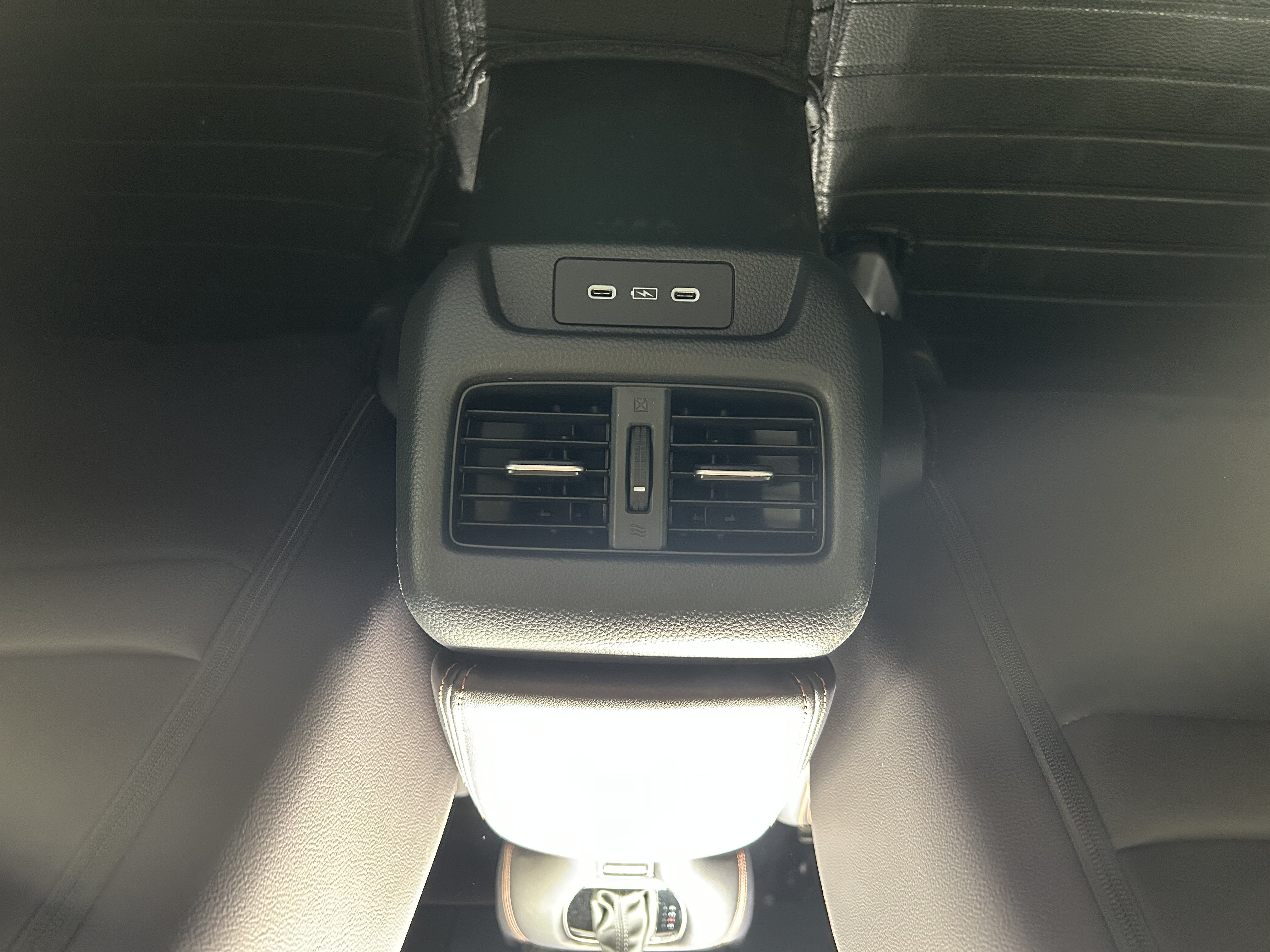 Honda ZR-V 2022 car image #23