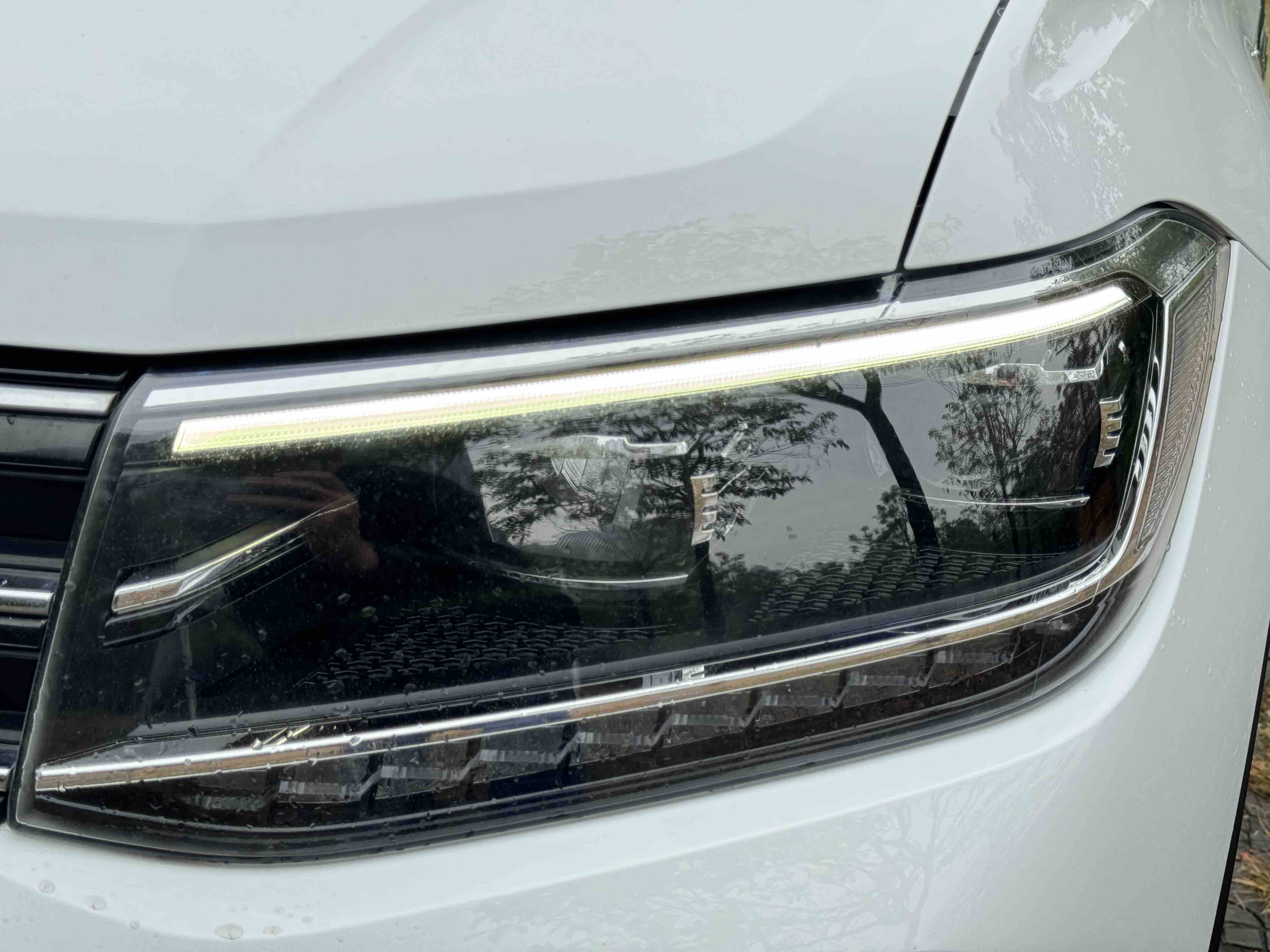Volkswagen T-Cross 2023 car image #23
