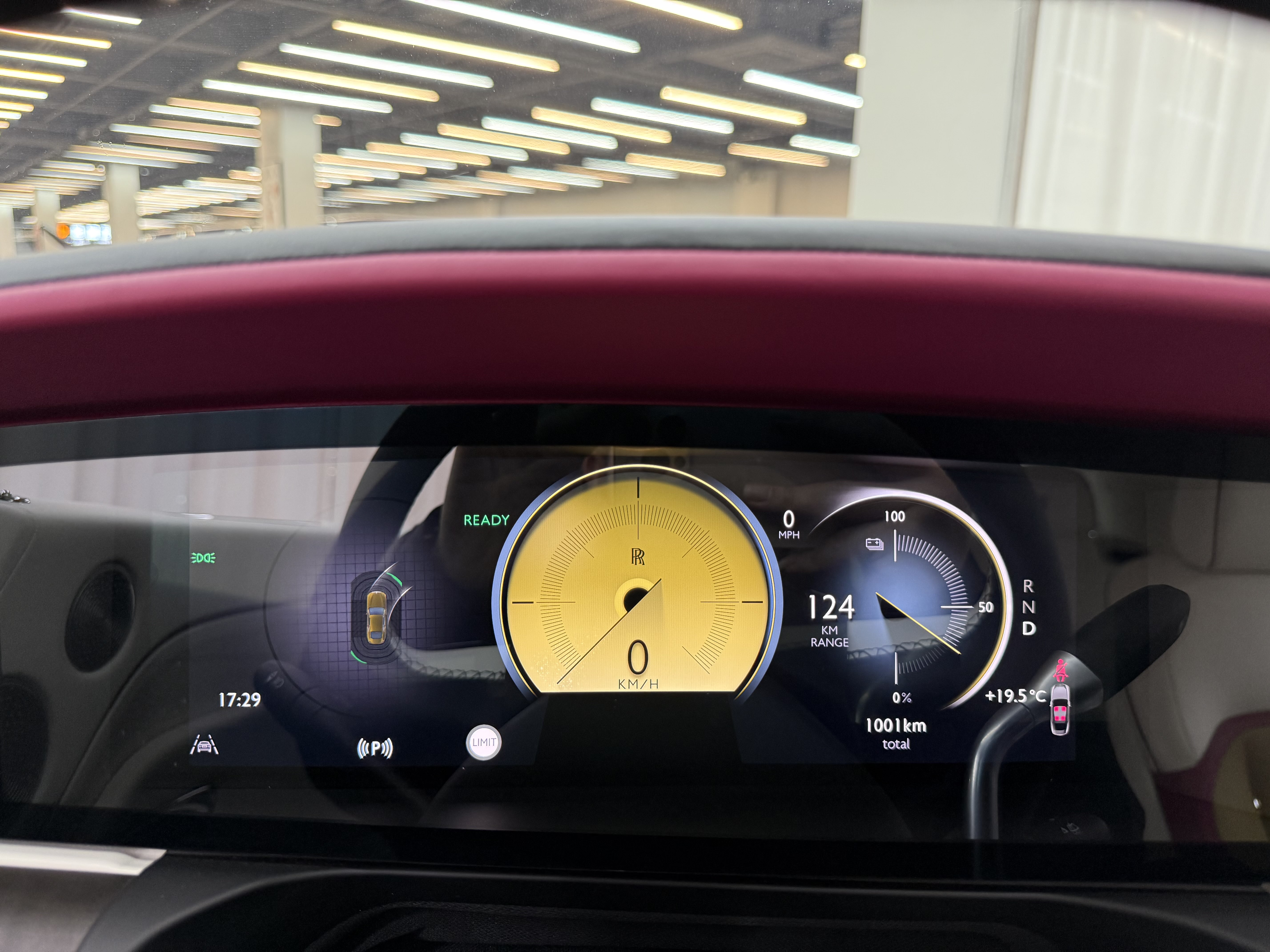 劳斯莱斯 闪灵 2025 汽车图片 #23