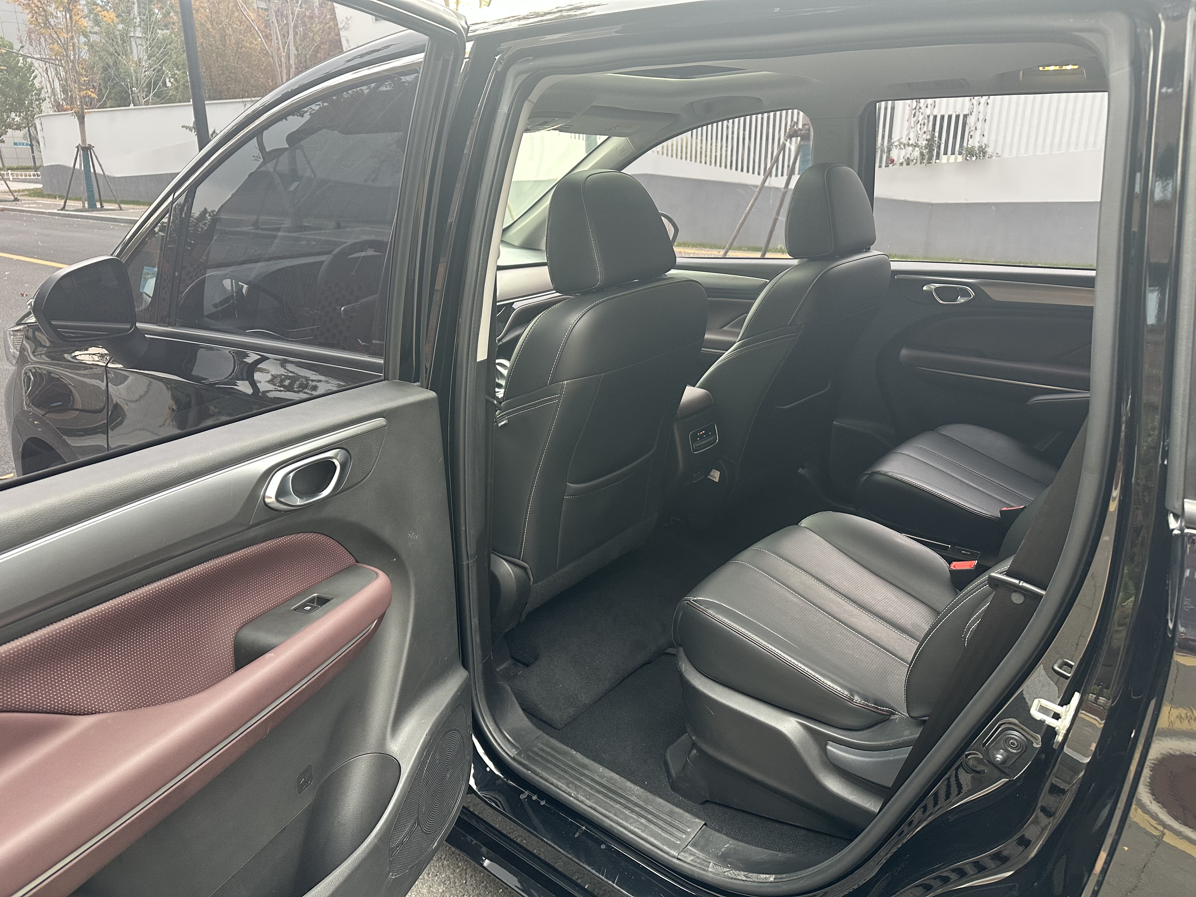 GAC Trumpchi M6 2023 car image #23