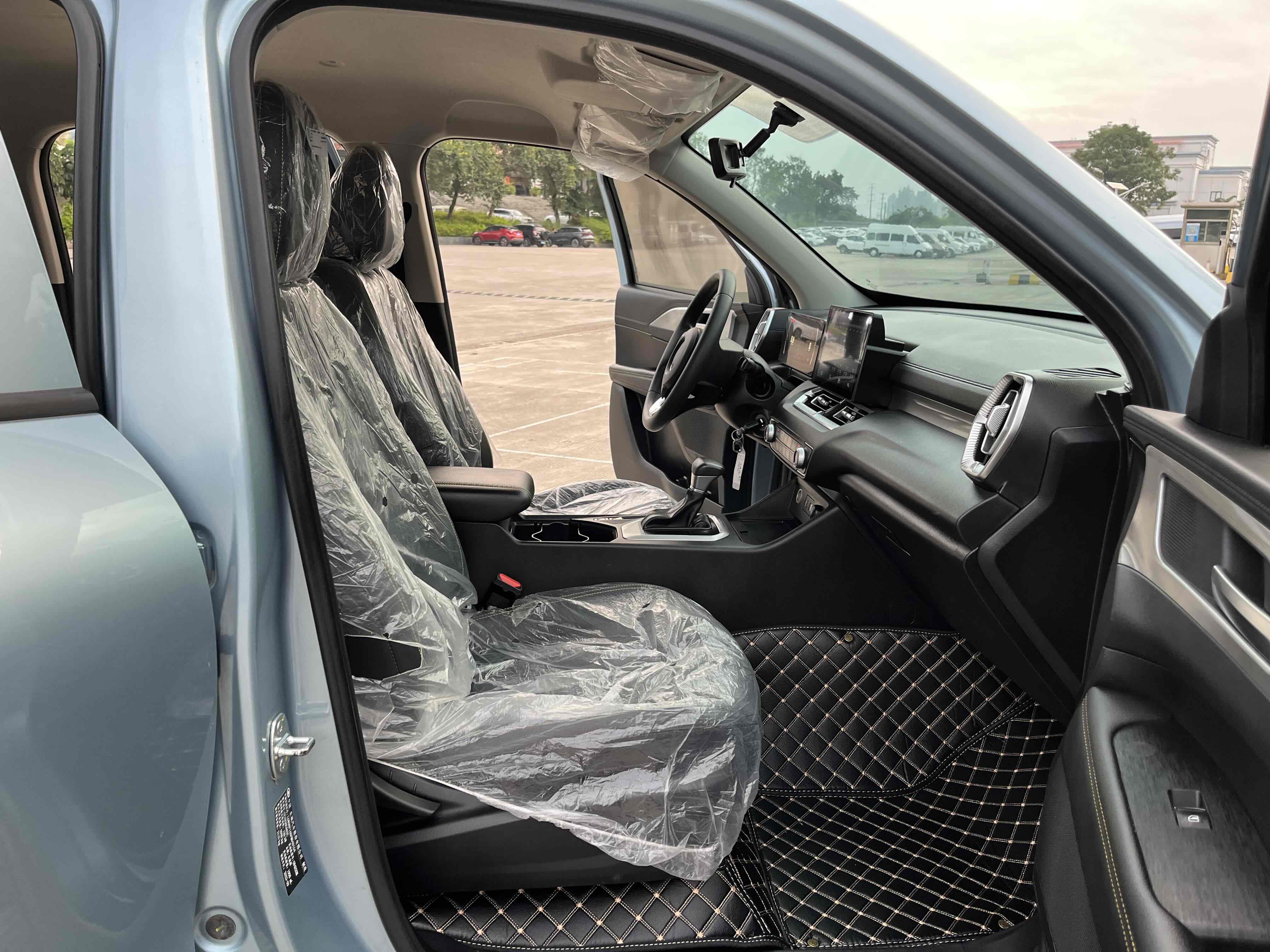 Great Wall Jingang Pao 2023 #23 Great Wall Jingang Pao 2023 car image #23