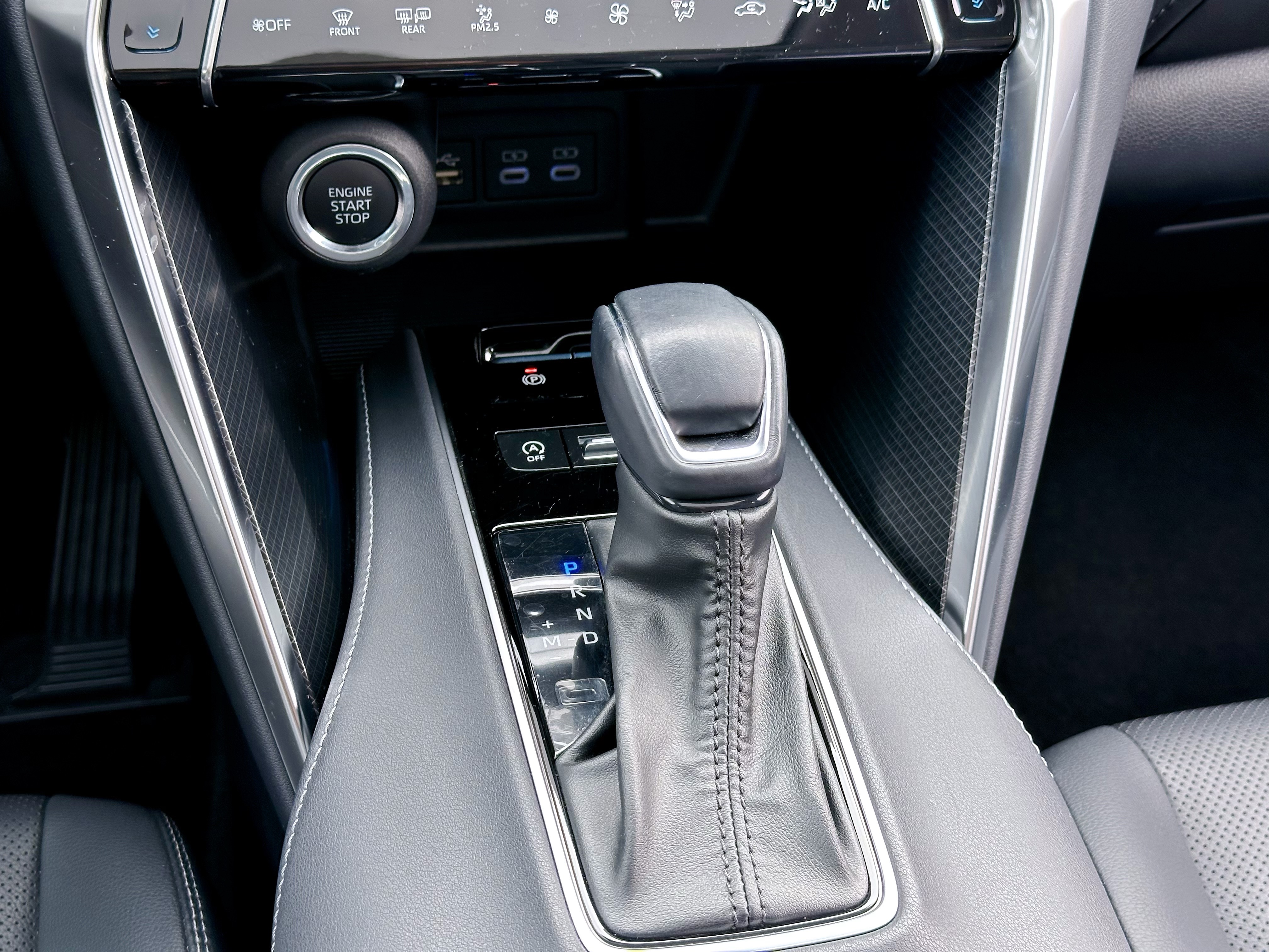 Toyota Venza 2024 immagine di auto #23