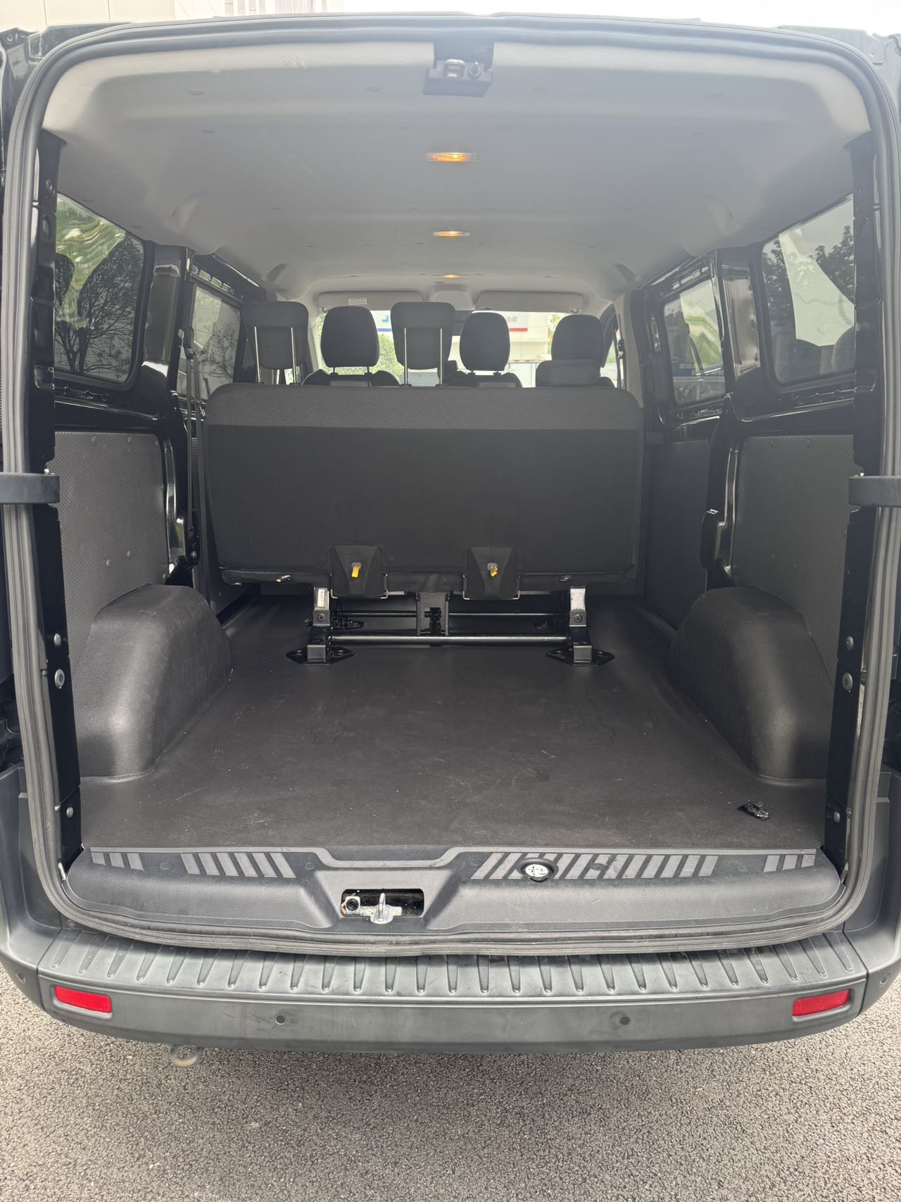 Ford Transit T8 2023 #23 Ford Transit T8 2023 car image #23