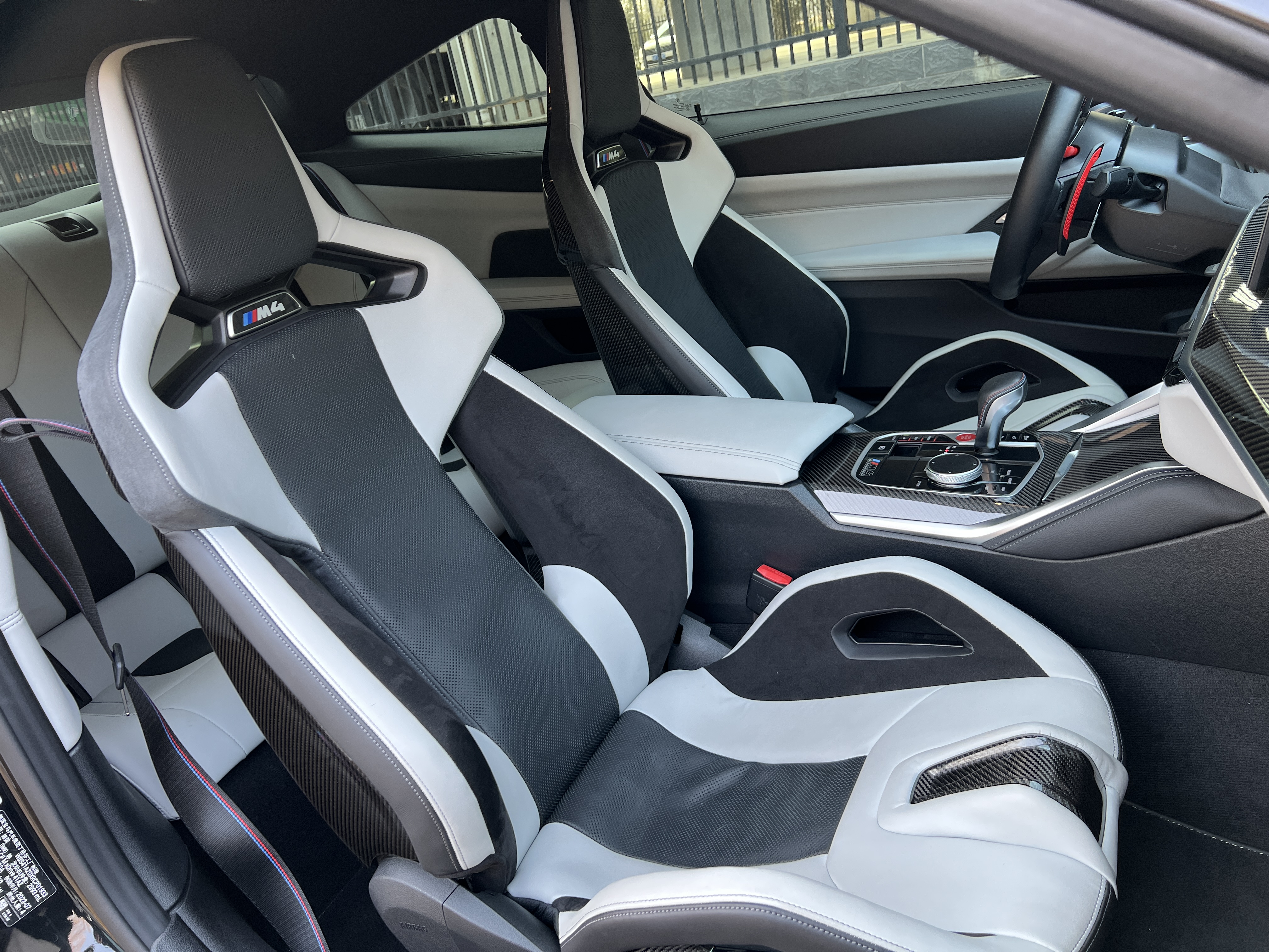 宝马 宝马M4 2024 #23 宝马 宝马M4 2024 汽车图片 #23