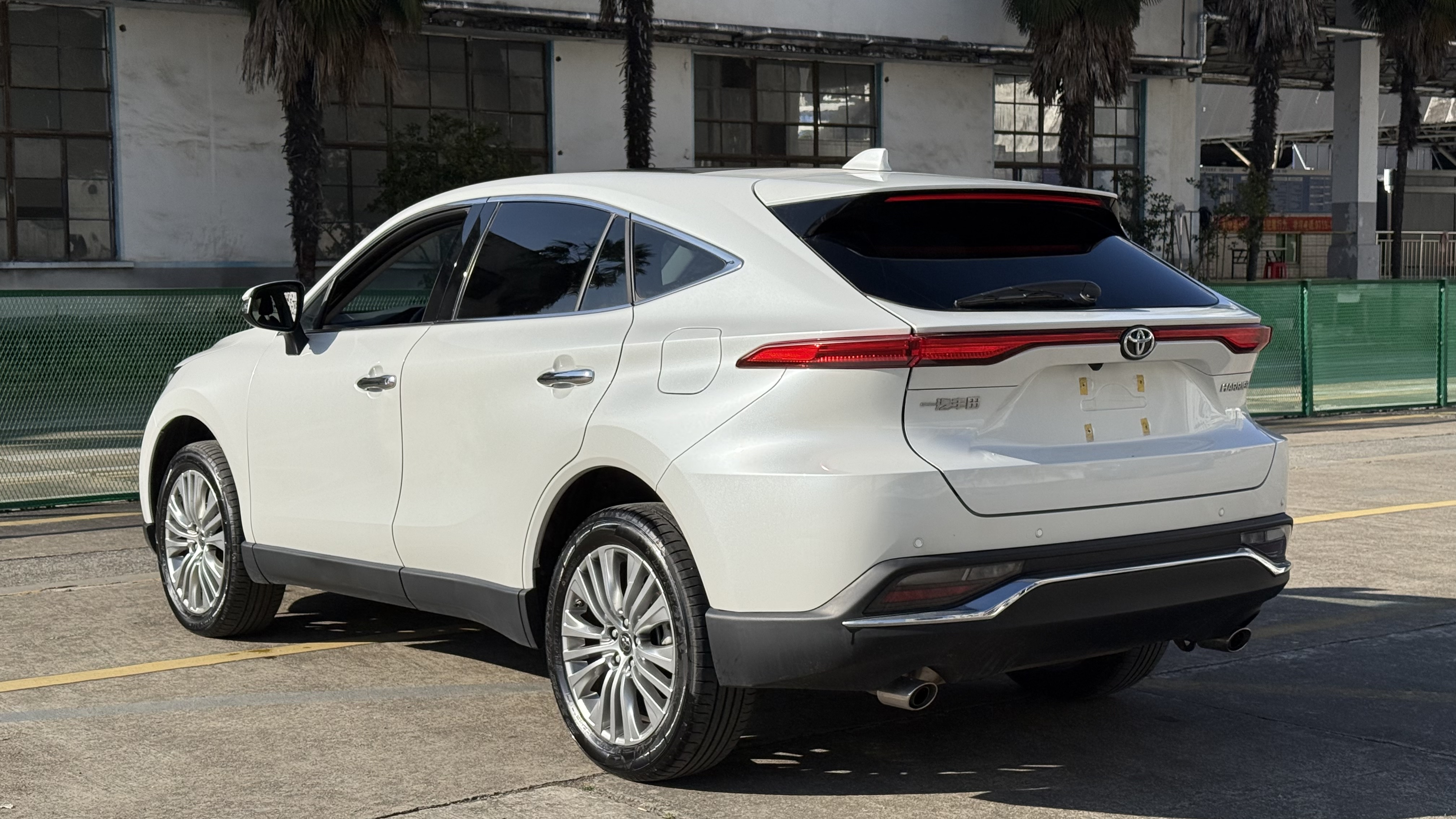 Toyota Harrier 2023 imagem de carro #23