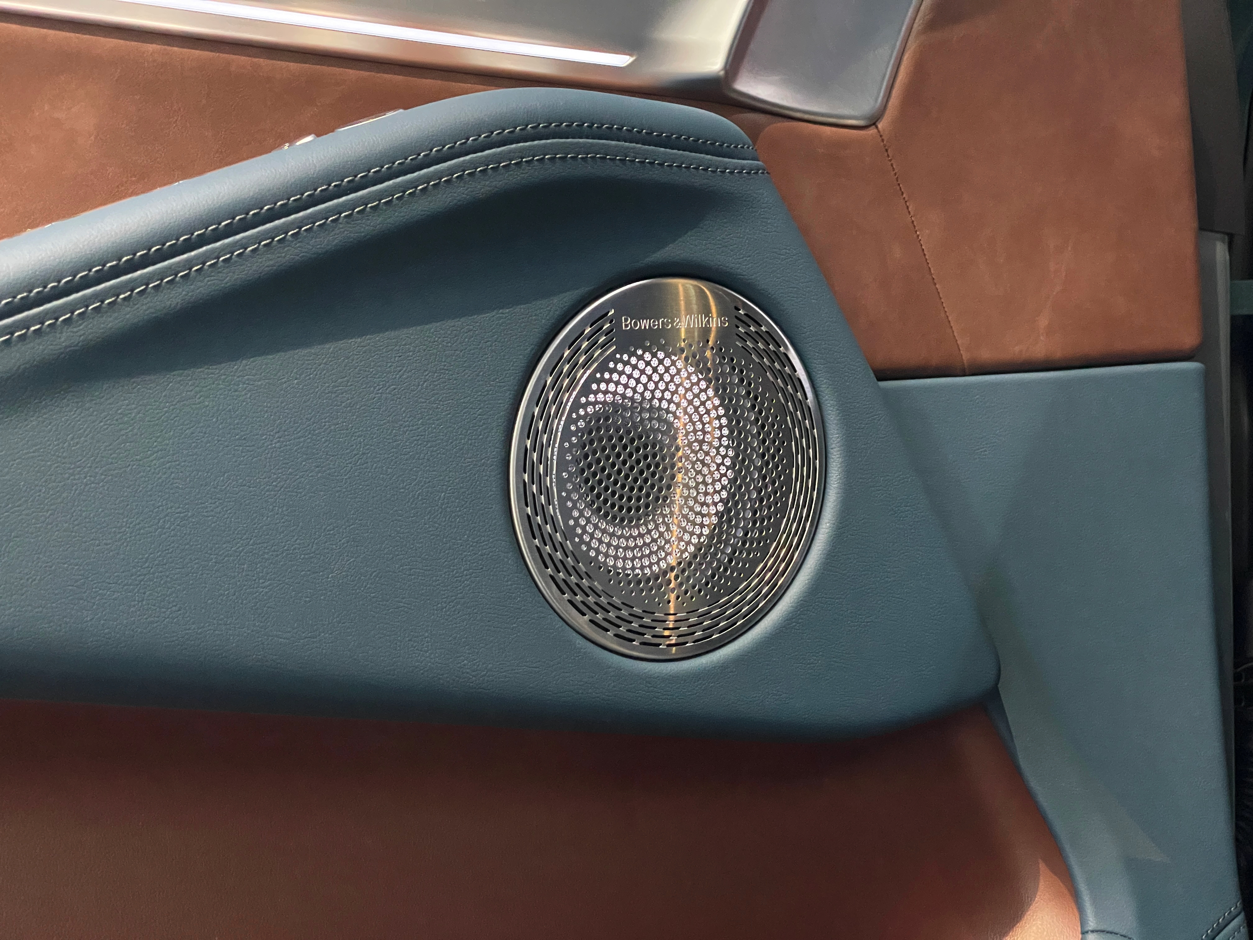 BMW XM 2024 car image #23