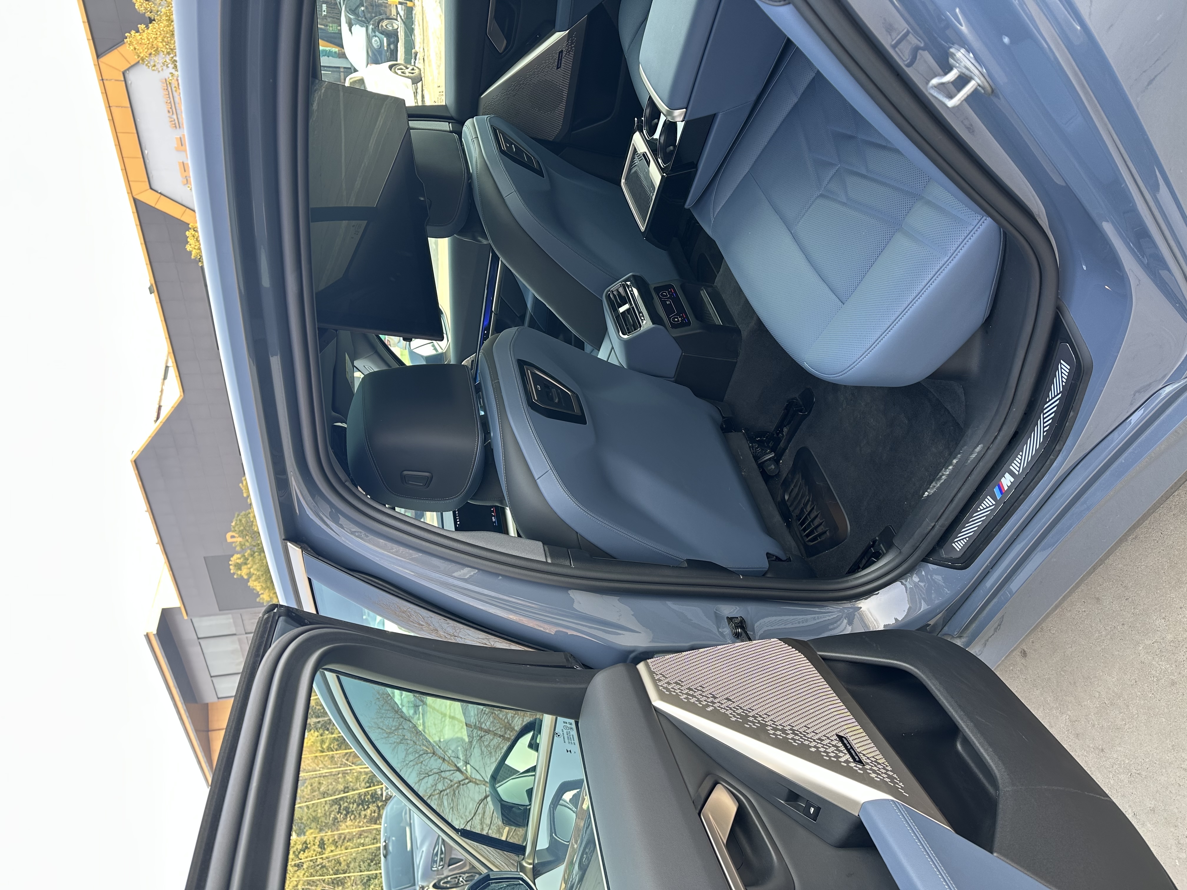 BMW i5 2024 #23 BMW i5 2024 car image #23