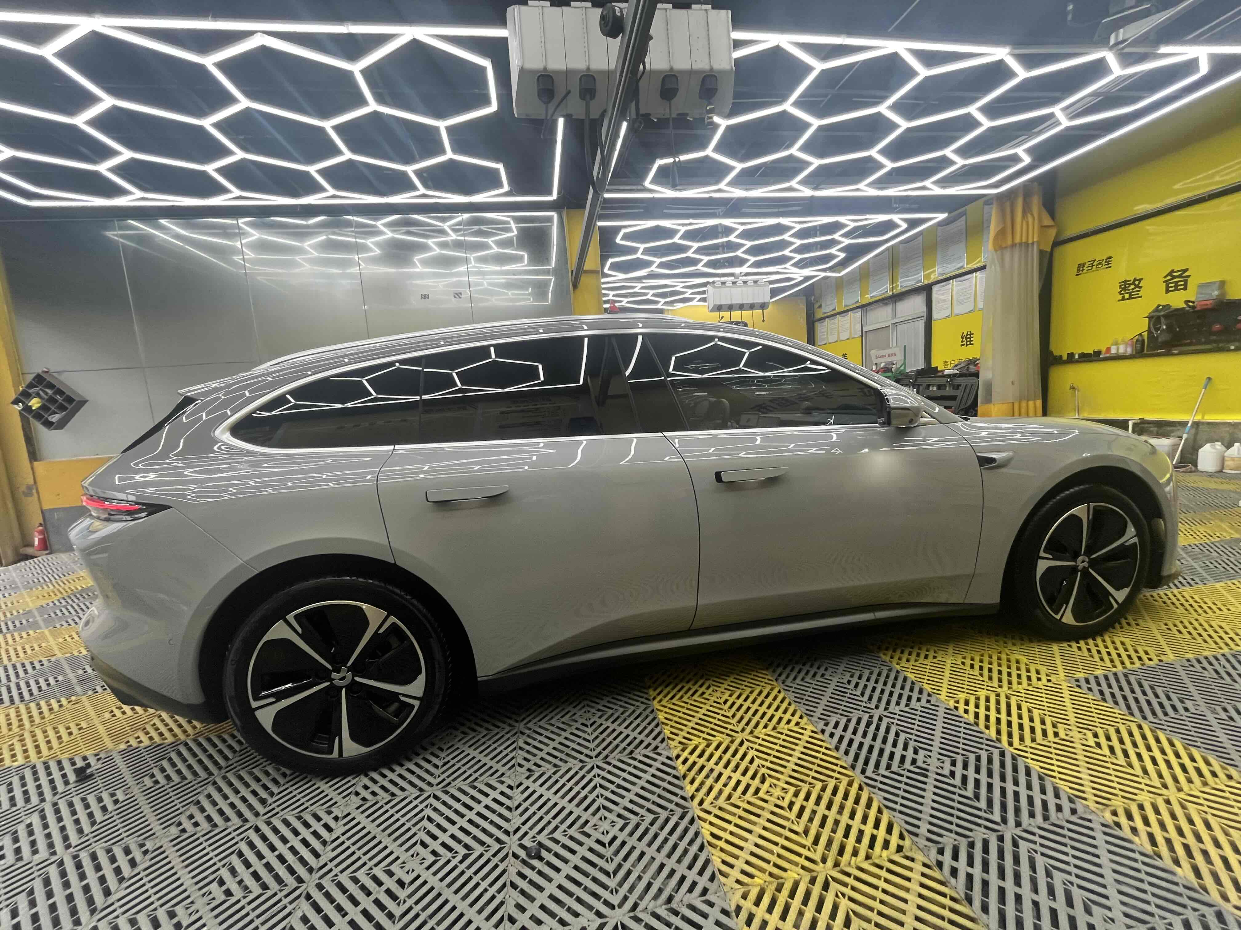 NIO ET5T 2024 image de voiture #23