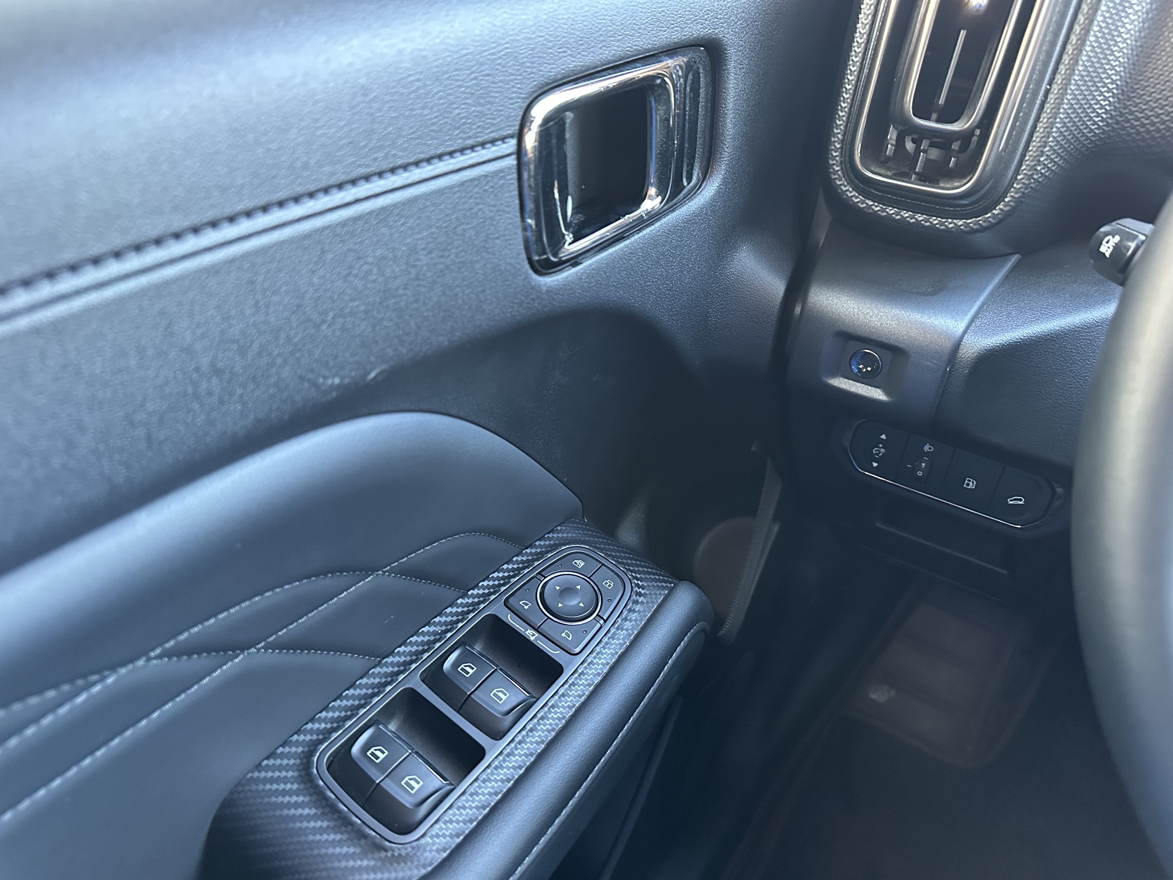 Haval Raptor New Energy 2024 immagine di auto #23