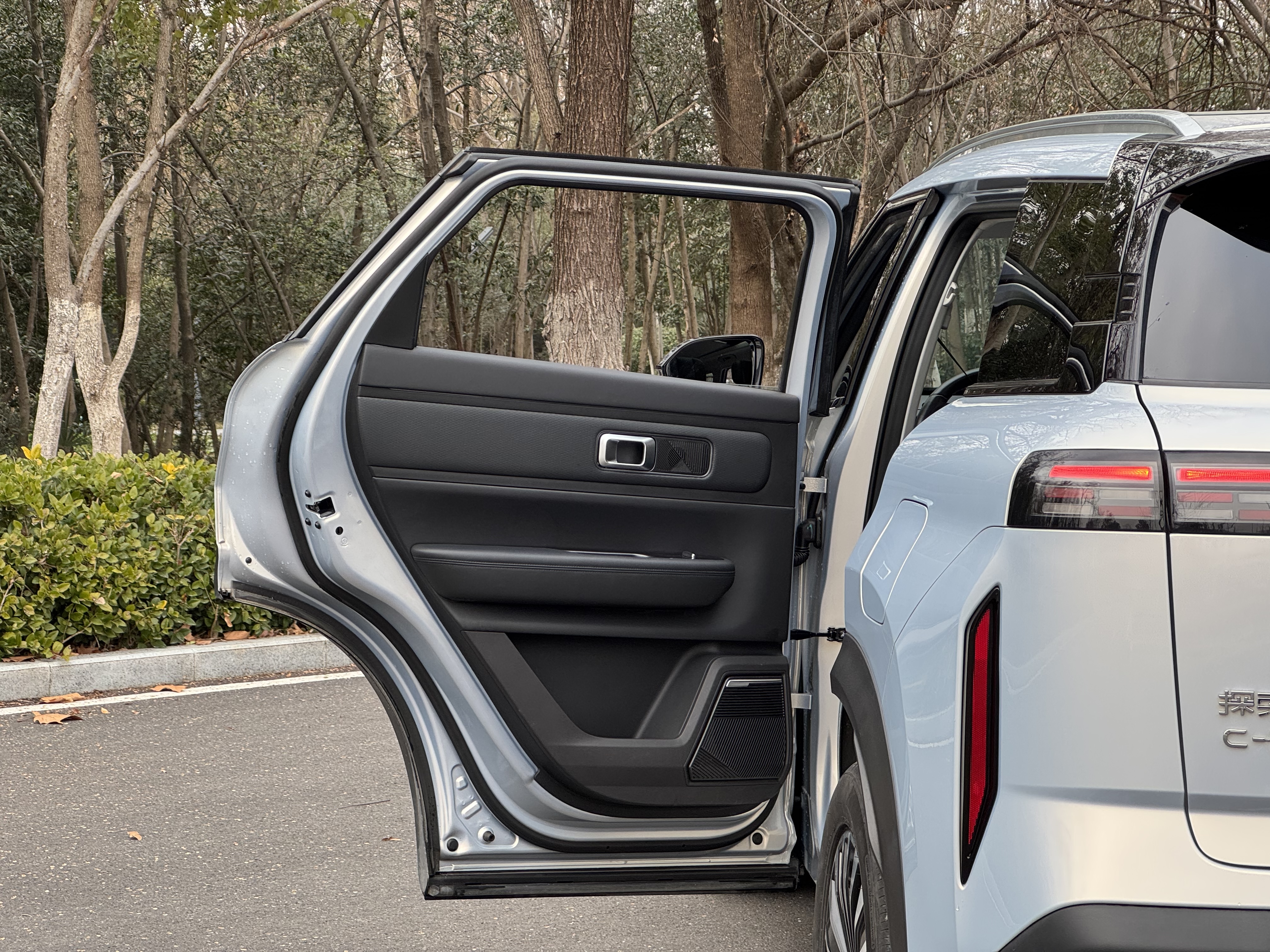 Chery Exploration 06 C-DM 2024 #23 Chery Exploration 06 C-DM 2024 car image #23