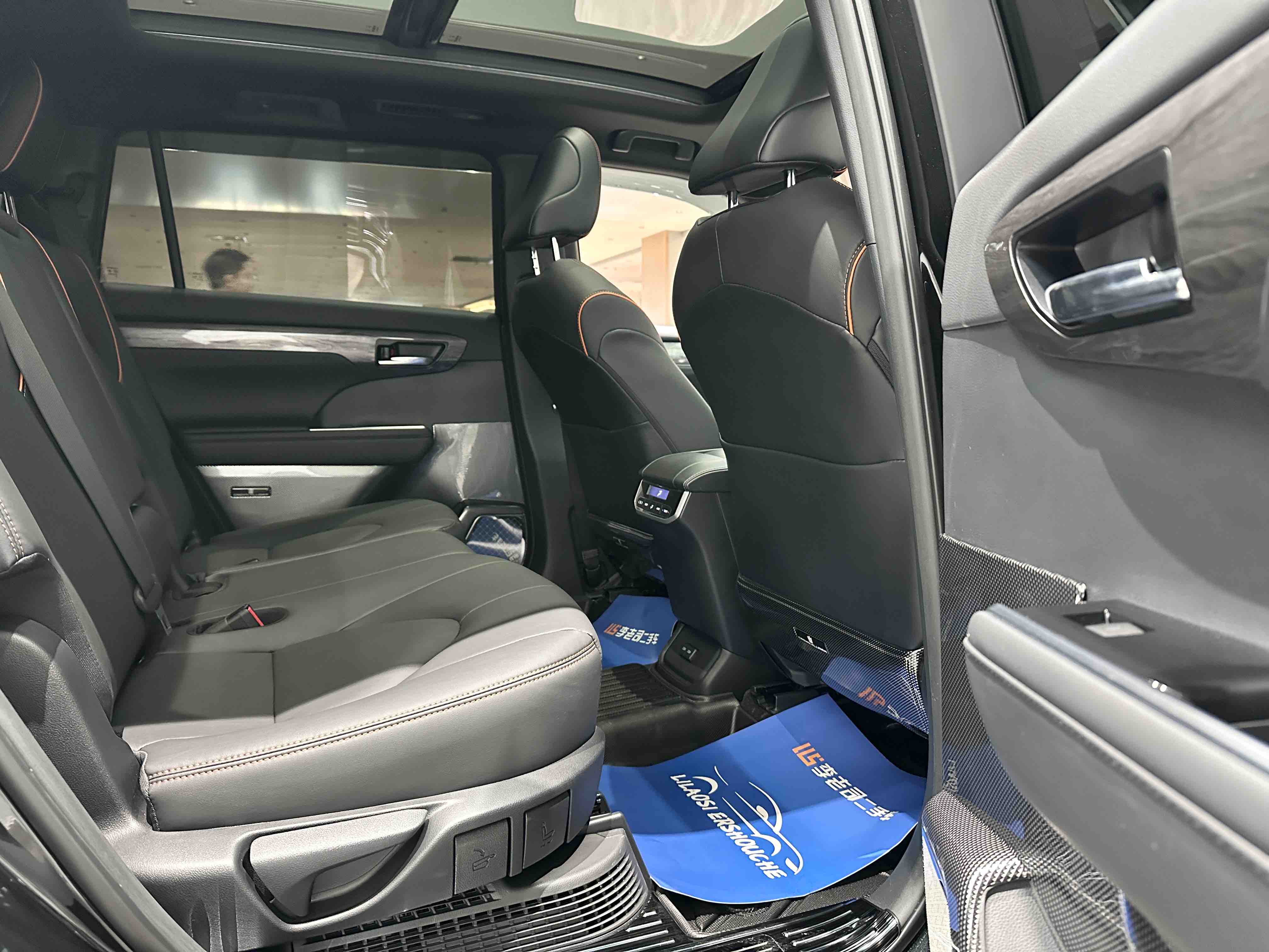 Toyota Crown Kluger 2025 #23 Toyota Crown Kluger 2025 car image #23