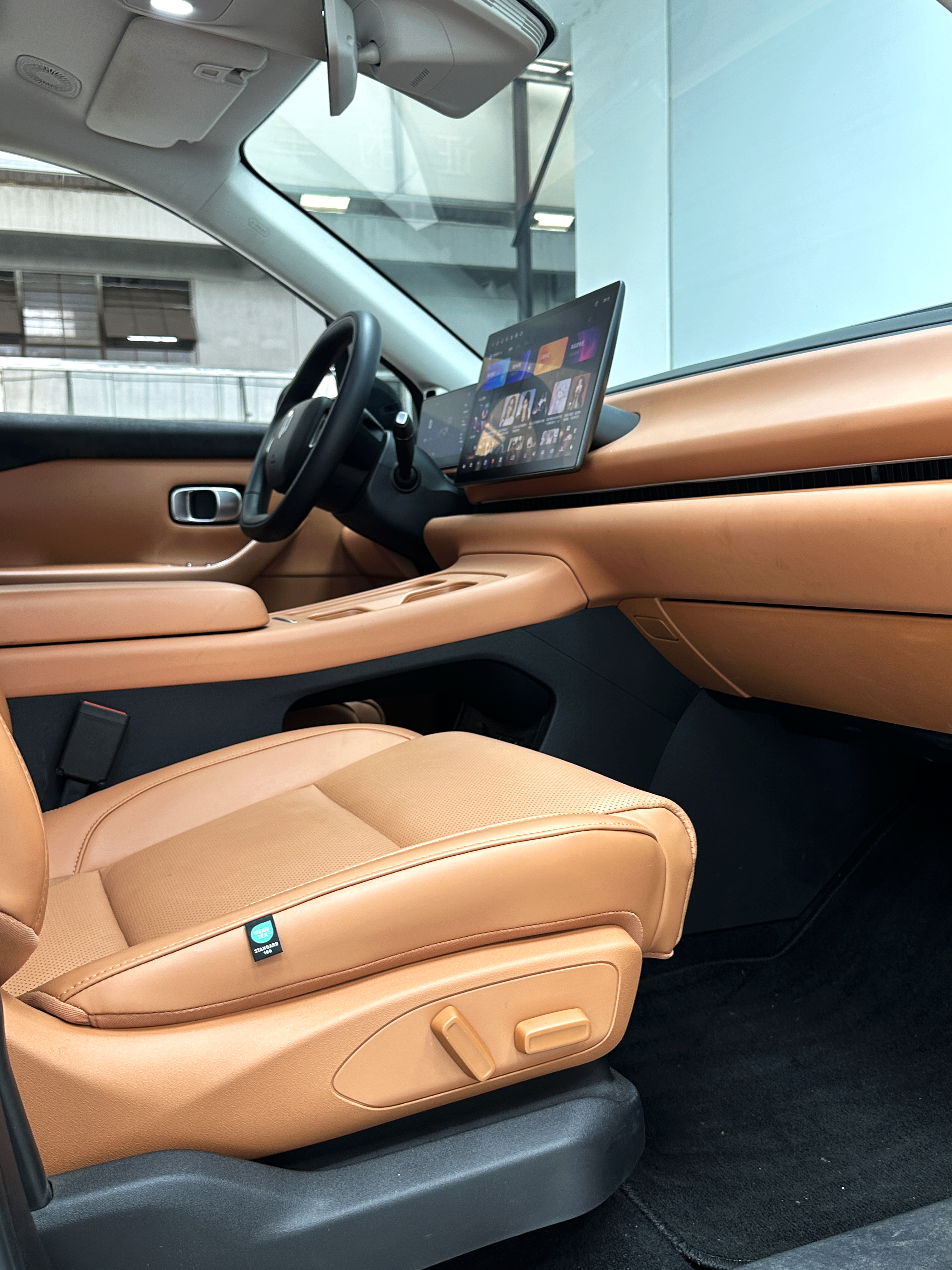 零跑汽车 零跑C16 2025 汽车图片 #23