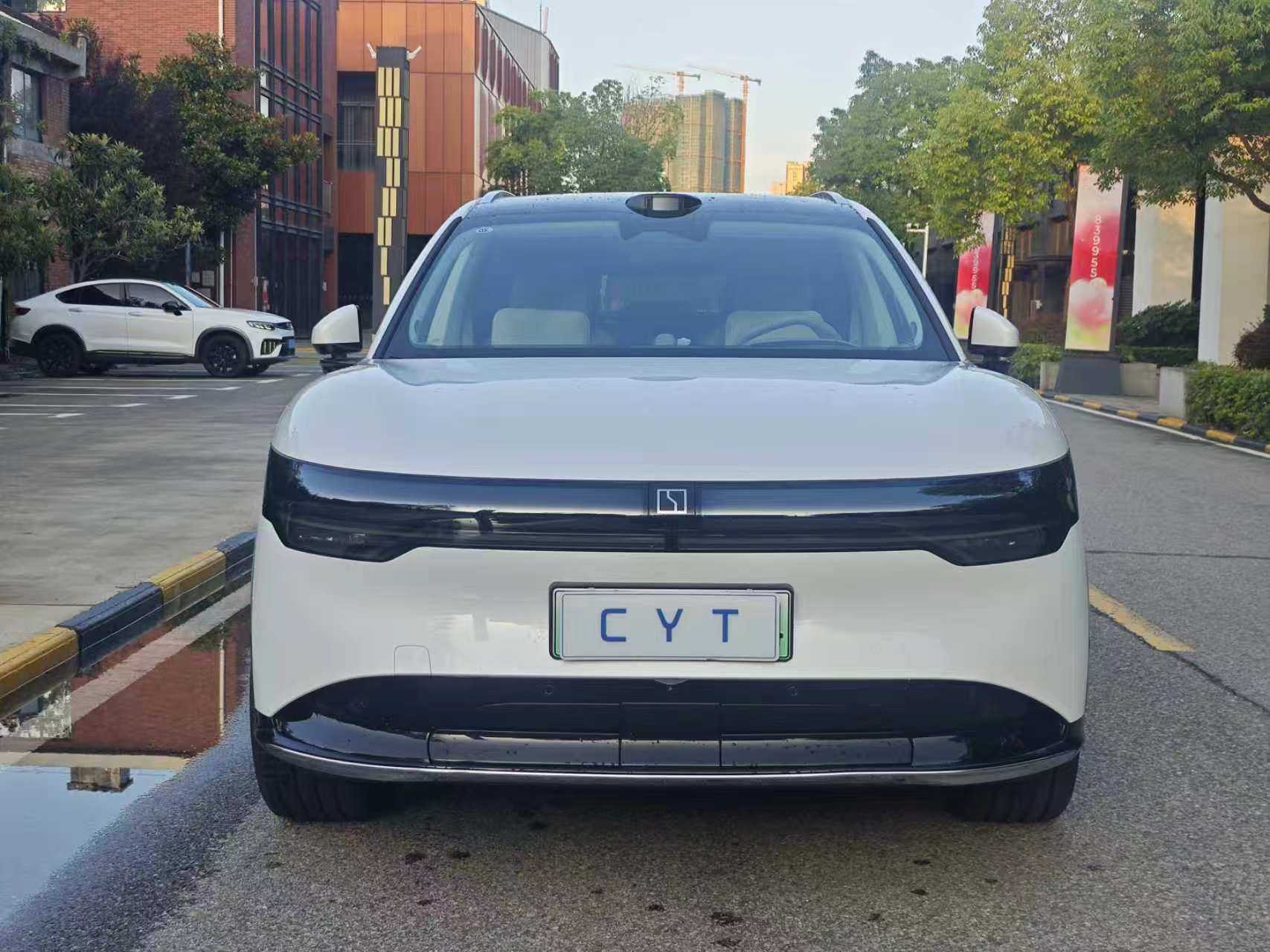 极氪 极氪007 2025 汽车图片 #23