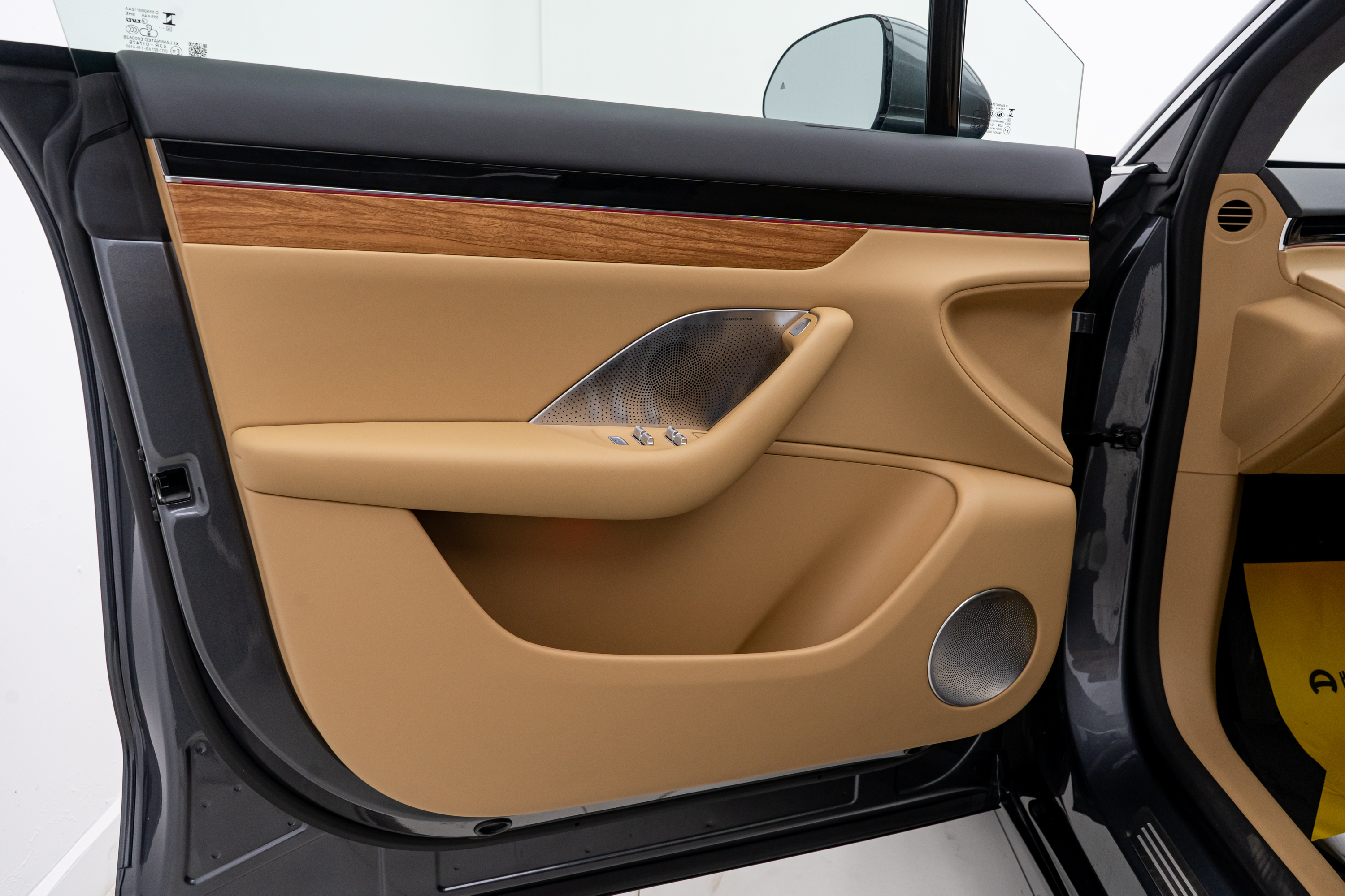2024 car image #23