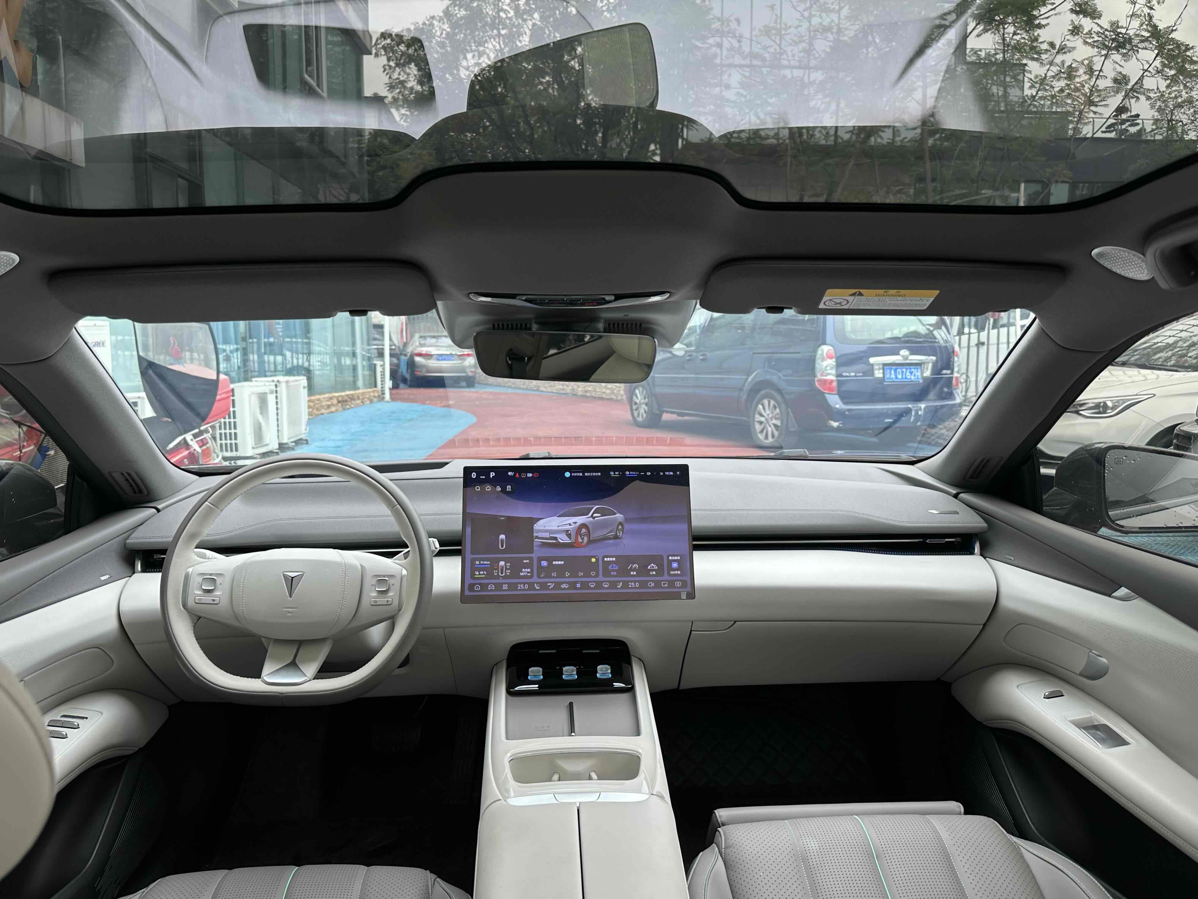 Deepal L07 2025 car image #23