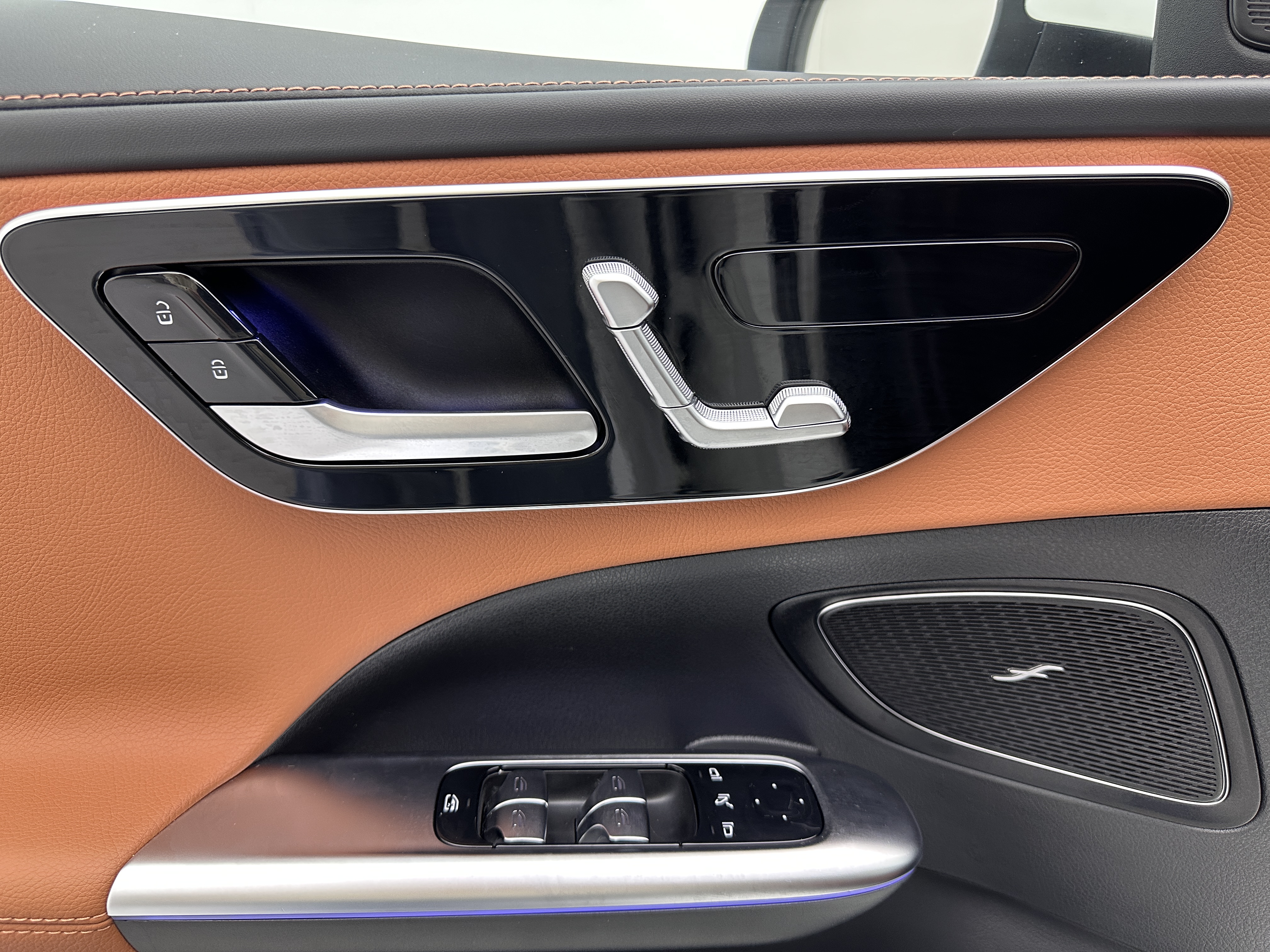 Mercedes-Benz C Class 2025 car image #23