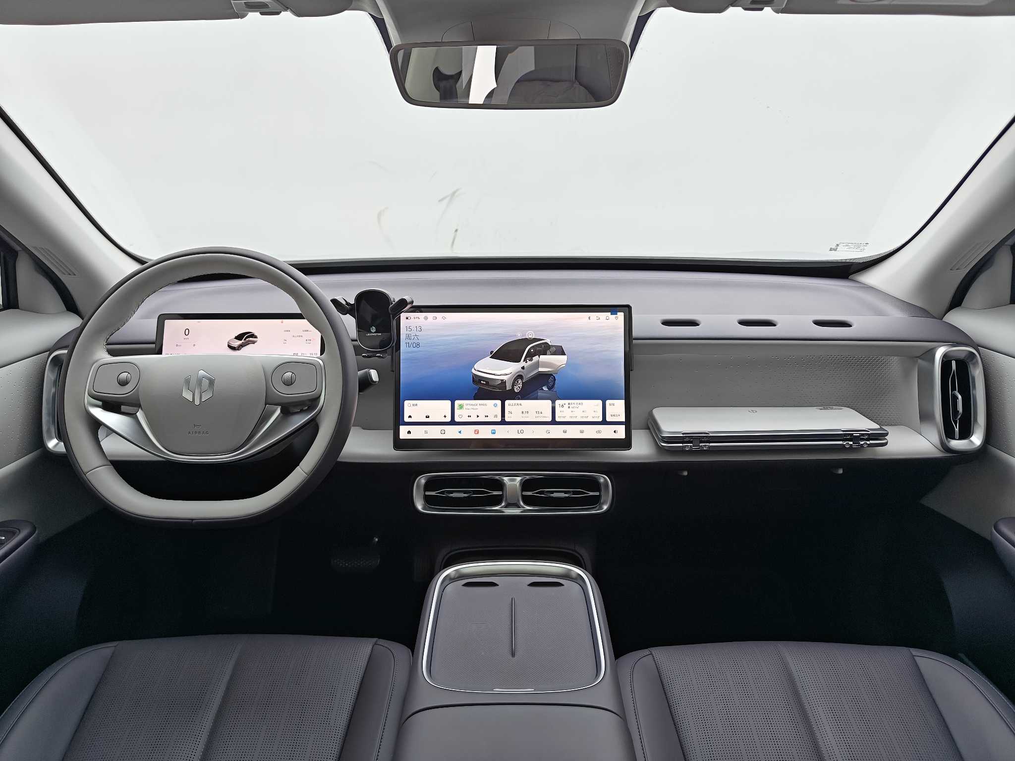 零跑汽车 零跑B10 2025 汽车图片 #23