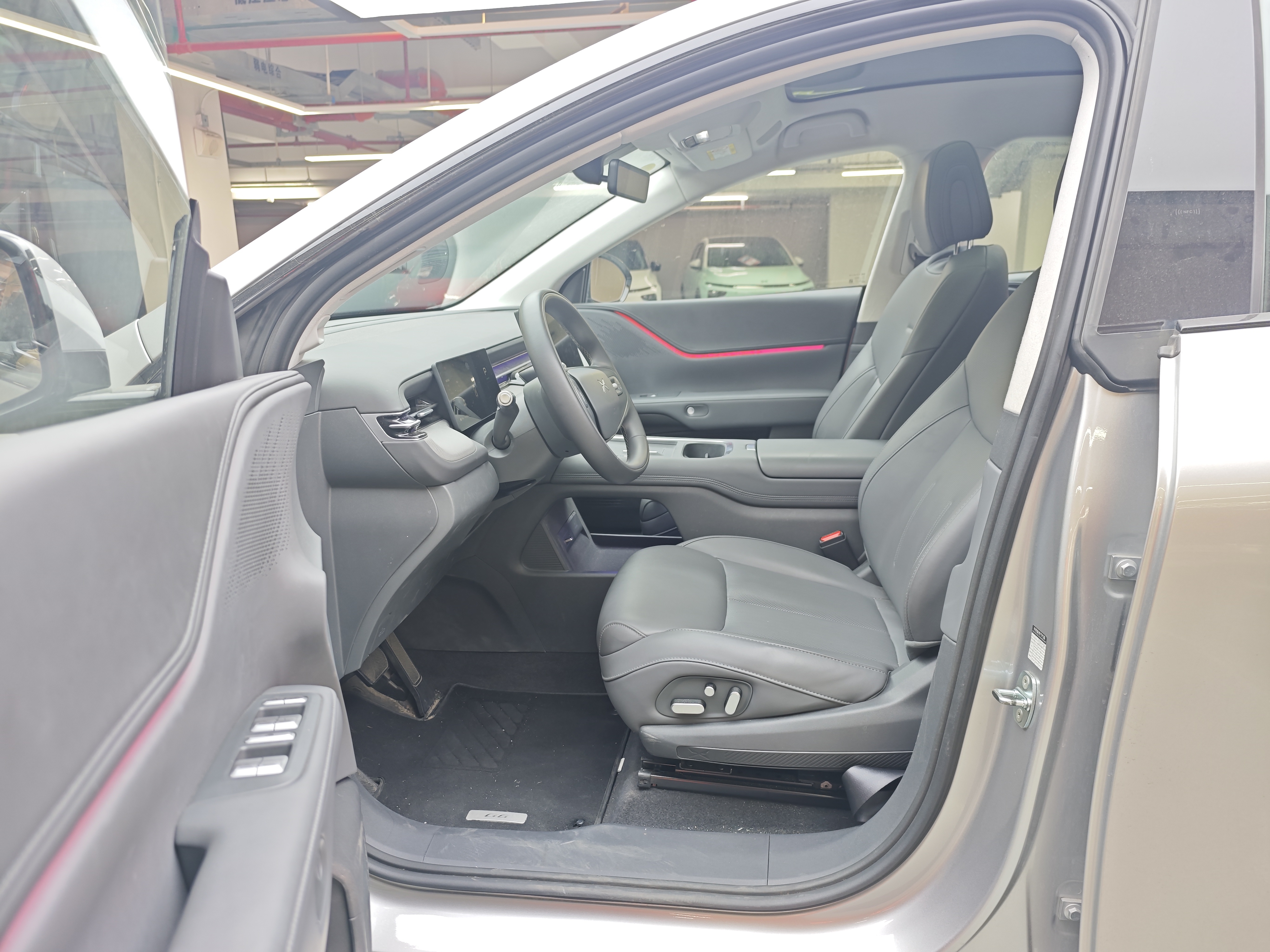 小鹏 小鹏G6 2025 汽车图片 #23